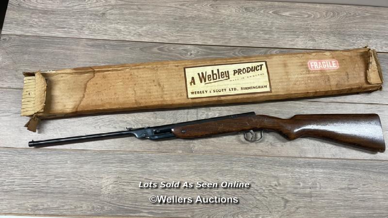 VINTAGE WEBLEY & SCOTT WEBLEY JUNIOR .177 AIR RIFLE NO.472 WITH ORIGINAL BOX. 93CM LONG