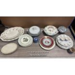 ASSORTED CROCKERY INCLUDING COPELAND SPODE SERVING DISH WITH LID, PLATES AND SMALL CUPS (38)