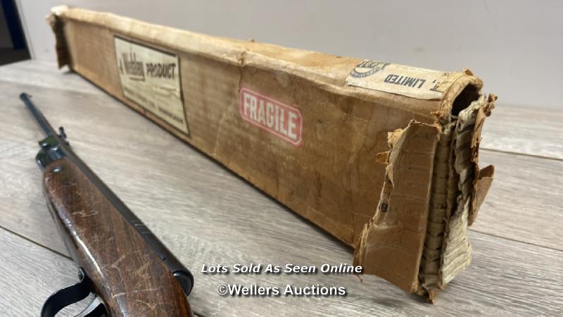 VINTAGE WEBLEY & SCOTT WEBLEY JUNIOR .177 AIR RIFLE NO.472 WITH ORIGINAL BOX. 93CM LONG - Image 10 of 10