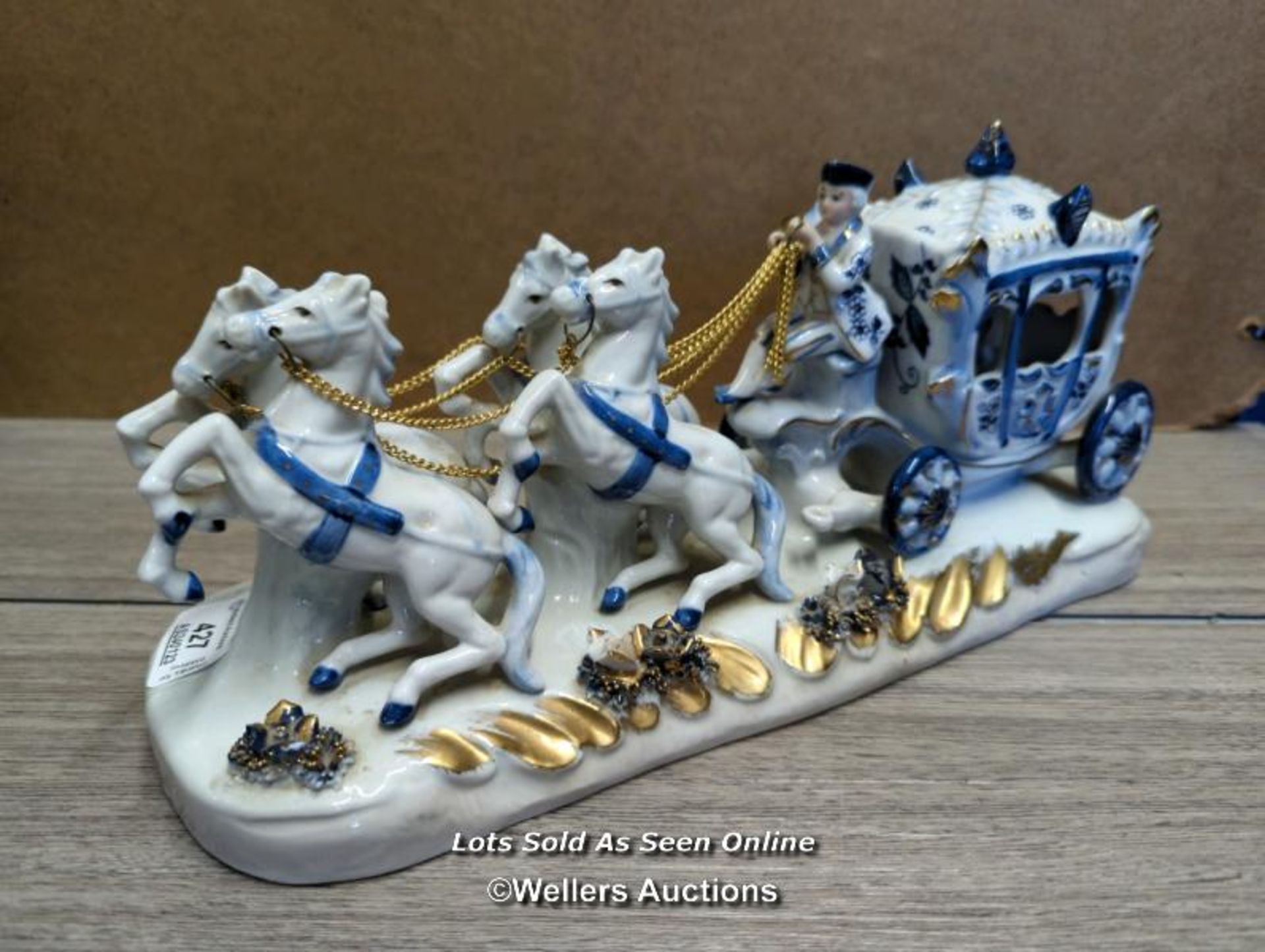 PORCELAIN HORSE & CARRAGE, 30CM LONG