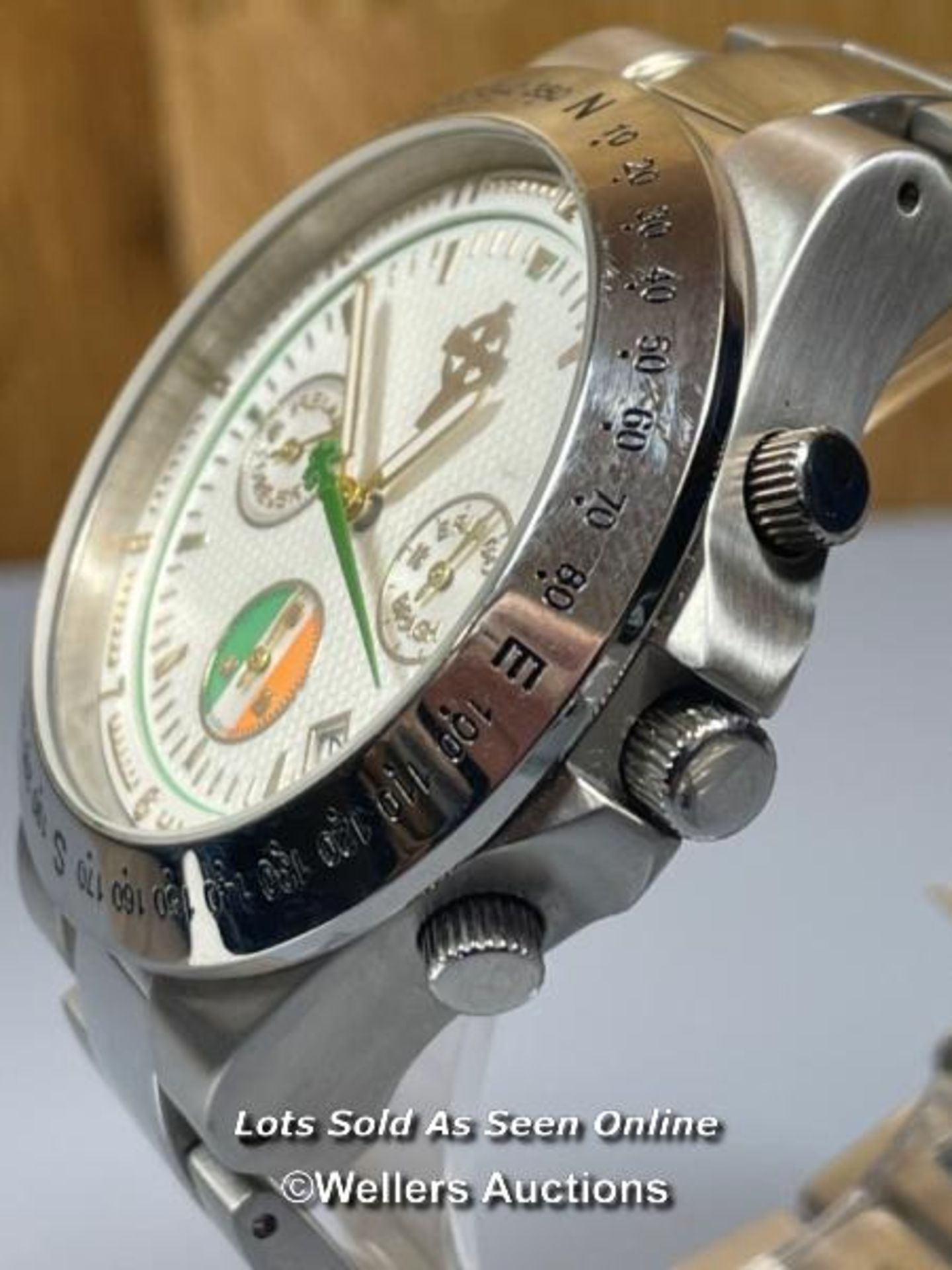 ERIN GO BRAGH GENTS WATCH LIMITED EDITION NO.1372 / 4999, GUINESS LOGO ON THE BRACELET - Image 2 of 5