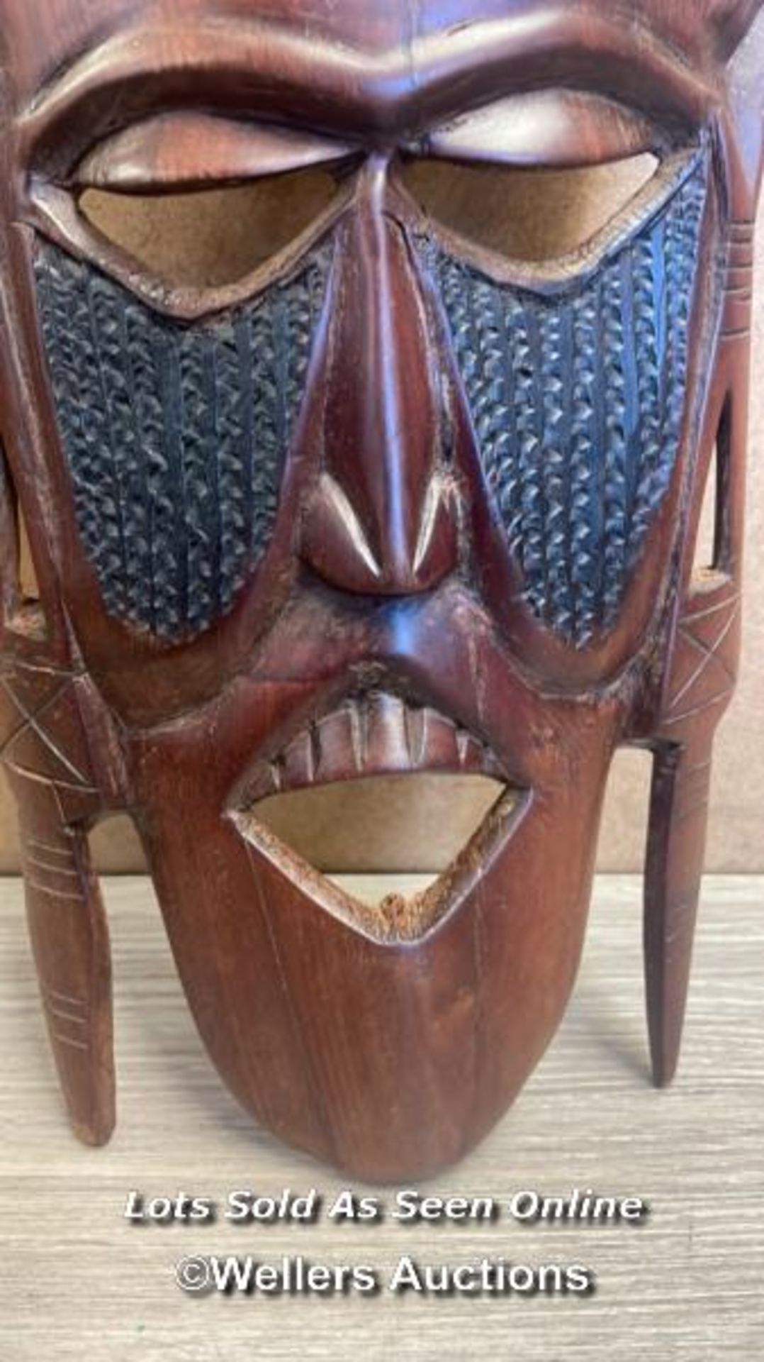 AFRICAN CARVED MASK, WALL HANGING 60CM HIGH - Image 2 of 4