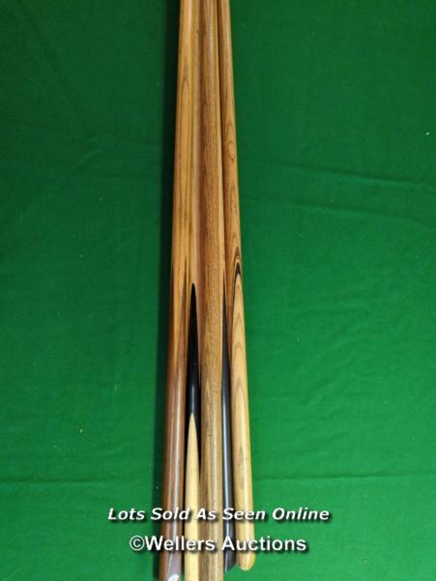 4X ANTIQUE & VINTAGE BILLIARD CUES , SOME HAND SPLICED AND A REST INC. HUBBLE & FREEMAN [THIS LOT - Image 5 of 5