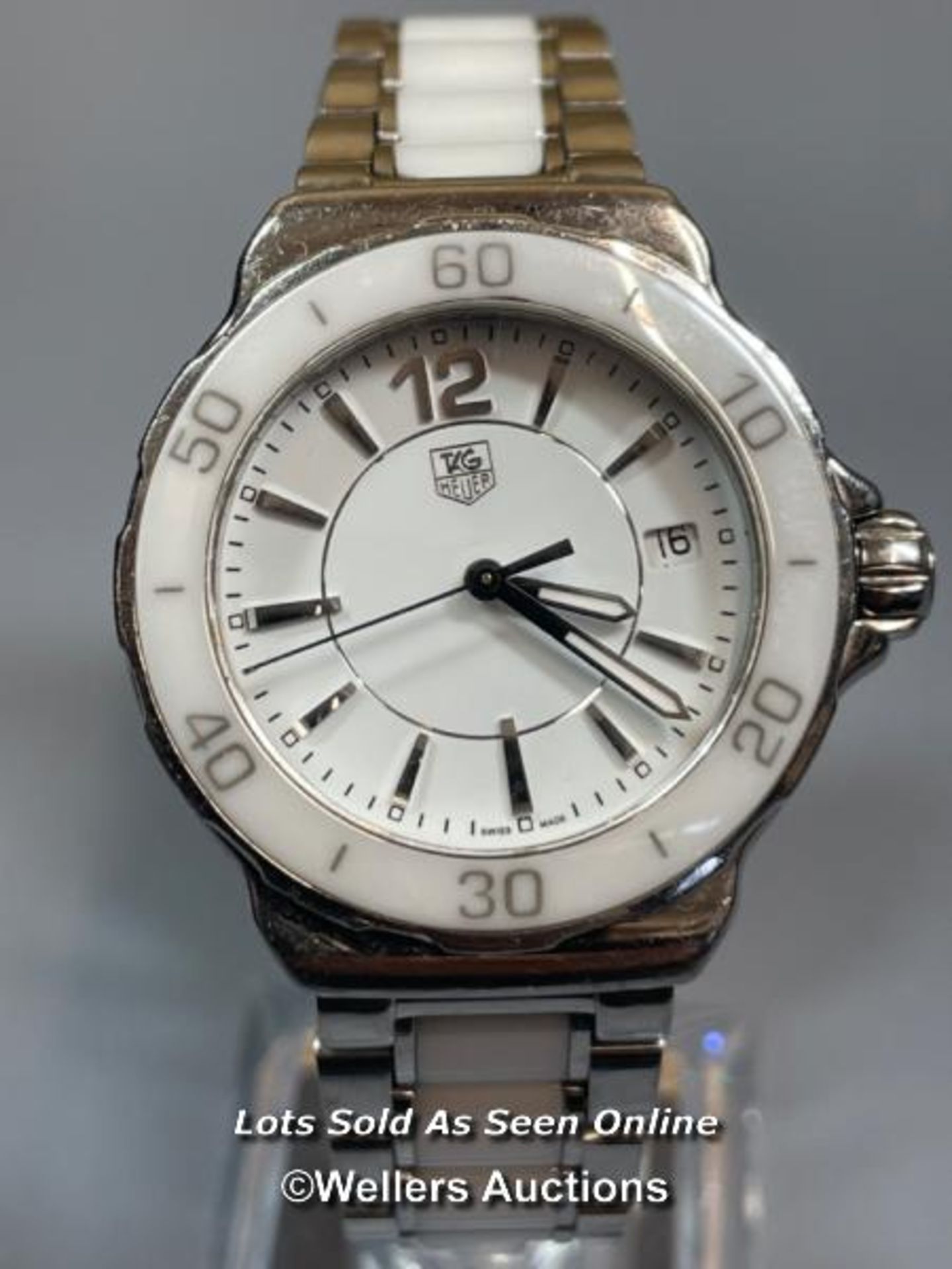 TAG HEUER FORMULA 1 WHITE CERAMIC LADIES WATCH WITH BOX AND MANUAL. IN WORKING ORDER AND IN GOOD