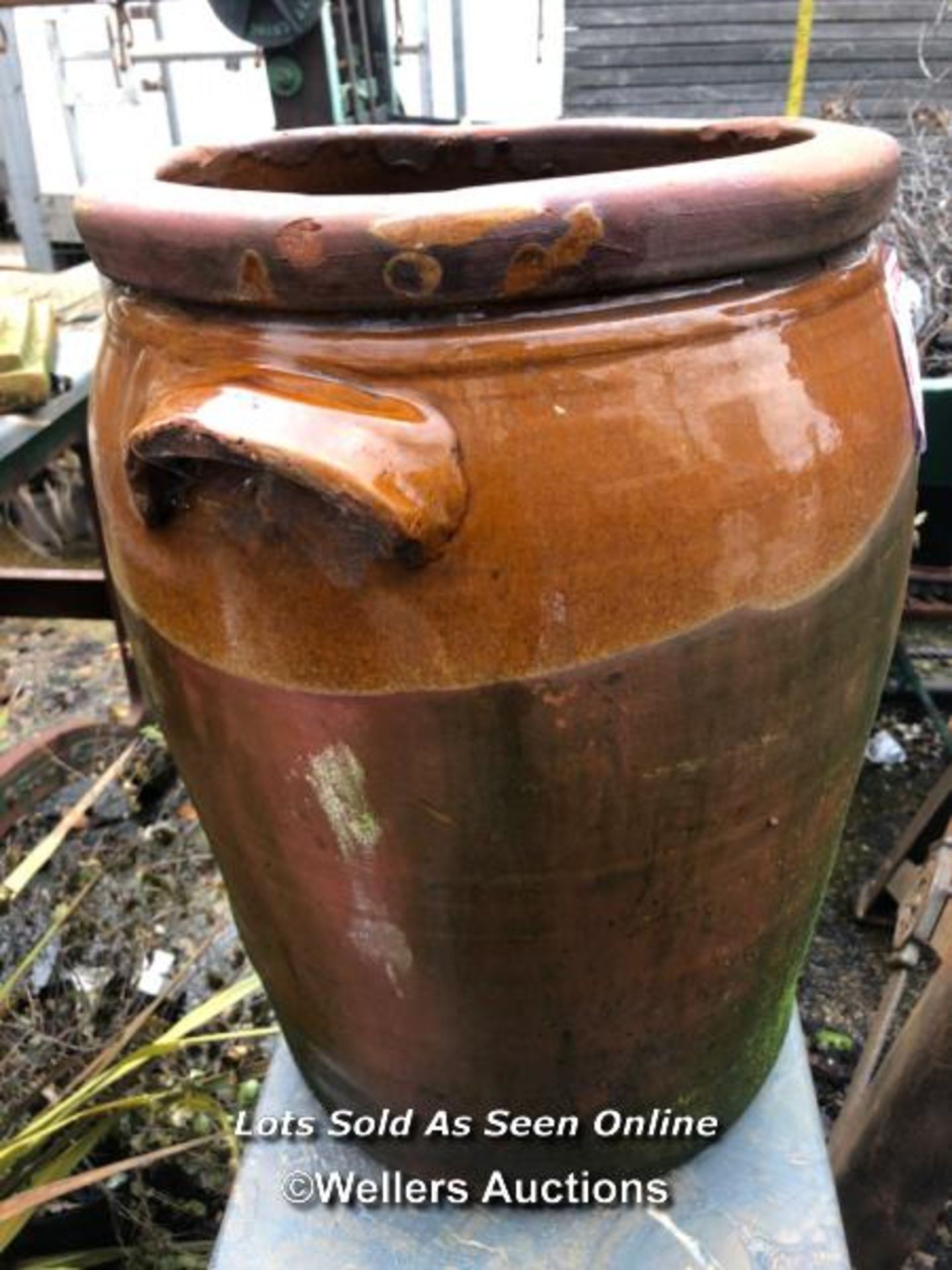 *EARTHENWARE SALT GLAZED OLIVE POT, 48CM (H) X 40CM (W) / ITEM LOCATION: GU34, FULL ADDRESS WILL - Image 2 of 2