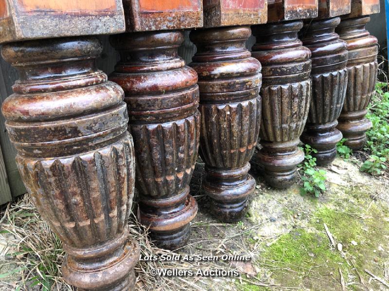 SET OF 6X VICTORIAN SOLID MAHOGANY SNOOKER TABLE LEGS, 75CM (H) / ITEM LOCATION: KT14, FULL - Image 2 of 3