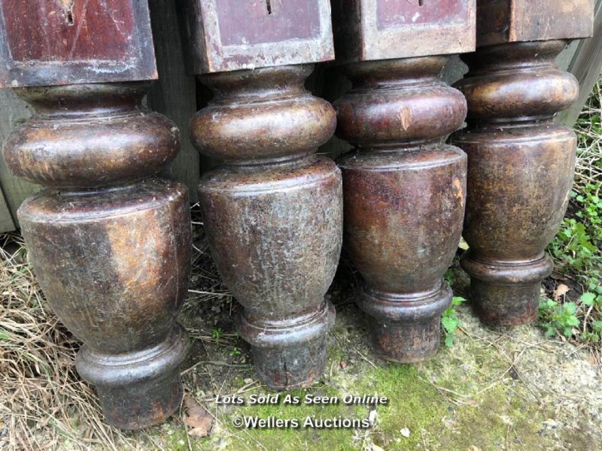 SET OF 4X VICTORIAN SOLID MAHOGANY SNOOKER TABLE LEGS, 75CM (H) / ITEM LOCATION: KT14, FULL - Image 2 of 3