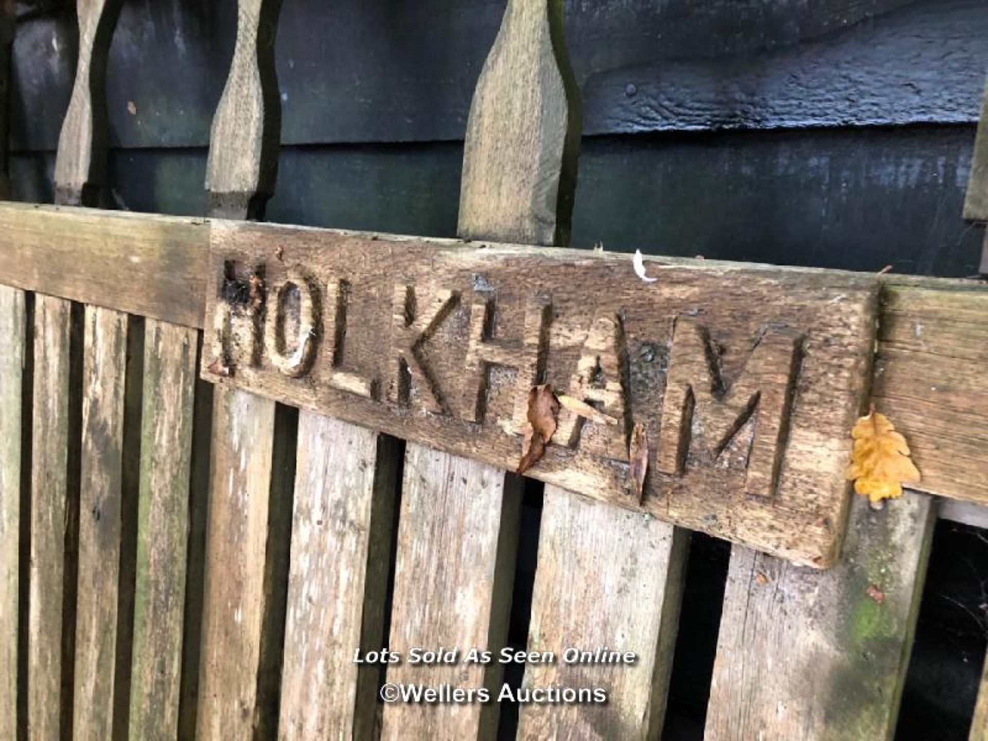 *PAIR OF 'HOLKHAM' MATERIAL PINE DRIVEWAY GATES, / ITEM LOCATION: GU8, FULL ADDRESS WILL BE GIVEN - Image 3 of 3