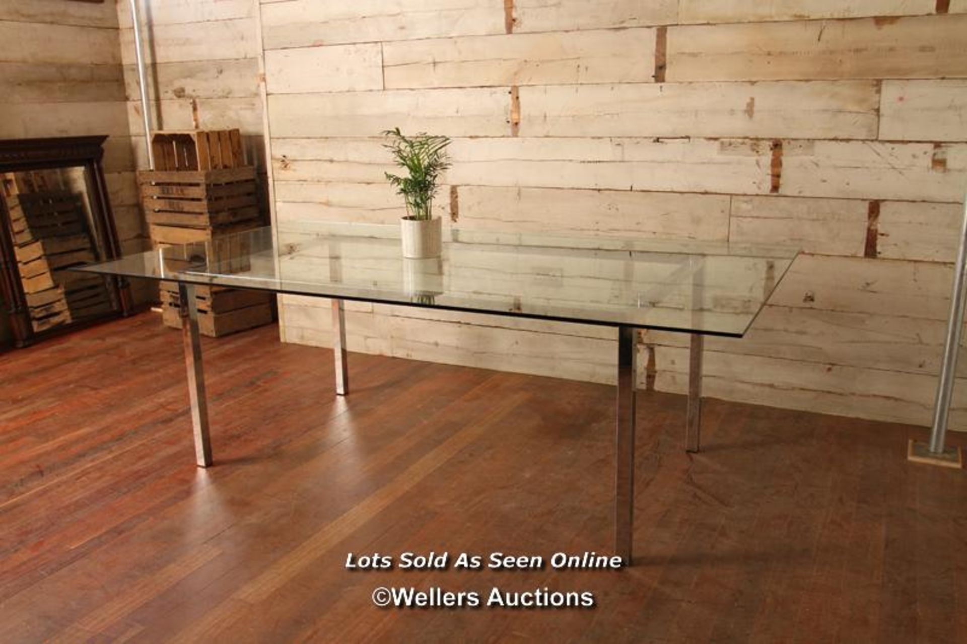 *CONTEMPORARY GLASS AND CHROME TABLE, 75CM (H) X 220CM (L) X 122CM (W) / ITEM LOCATION: MANCHESTER (