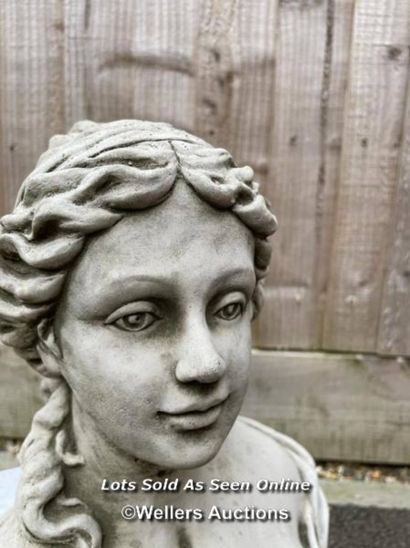 STONE FRENCH MAID BUST, 42CM (H) / ITEM LOCATION: GUILDFORD, GU14SJ (WELLERS AUCTIONS) - Image 2 of 2