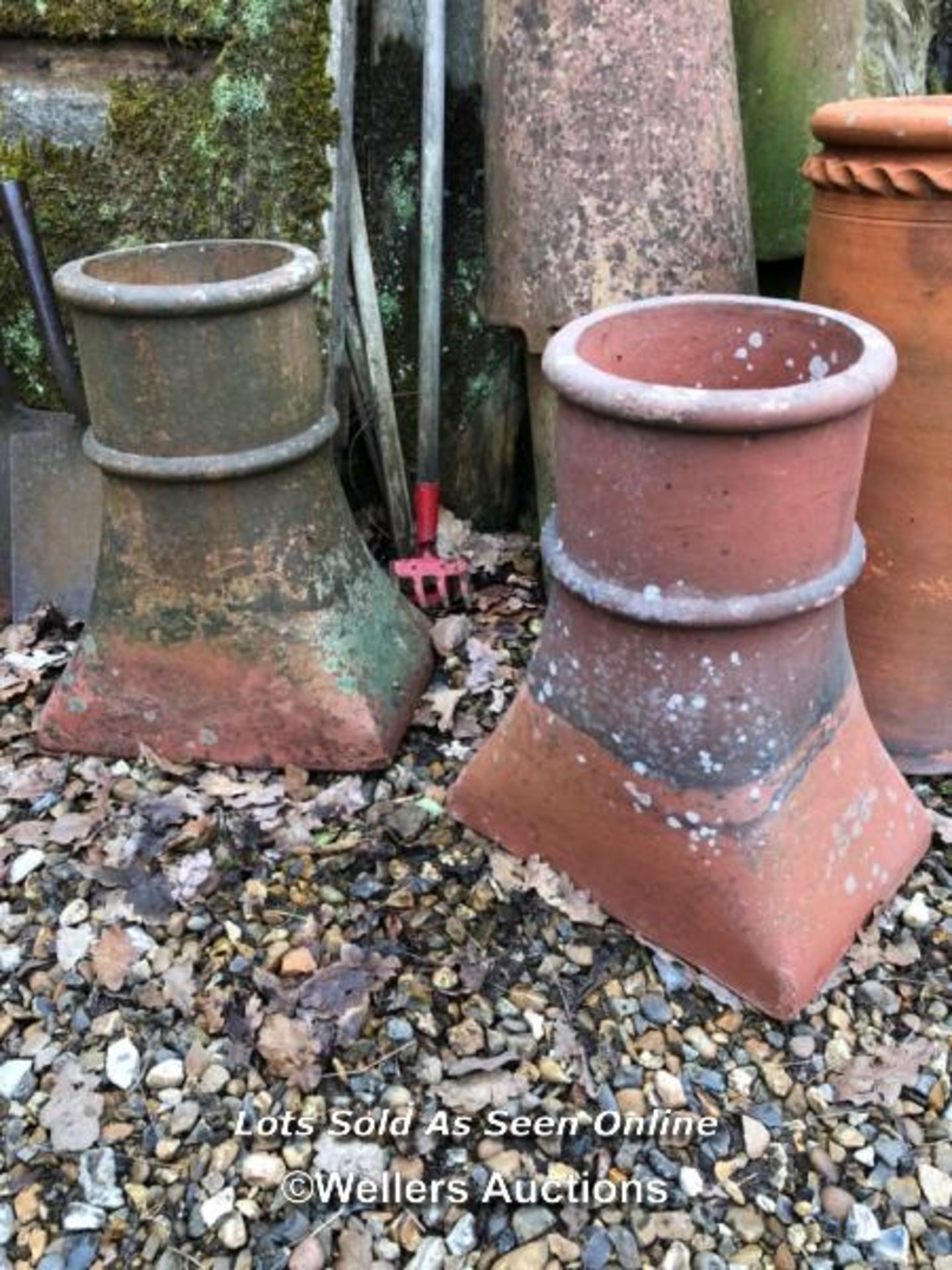 *PAIR OF TERRACOTTA CHIMNEY POTS, 47CM X 37CM (L) X 25CM (D) / ITEM LOCATION: GU8, FULL ADDRESS WILL