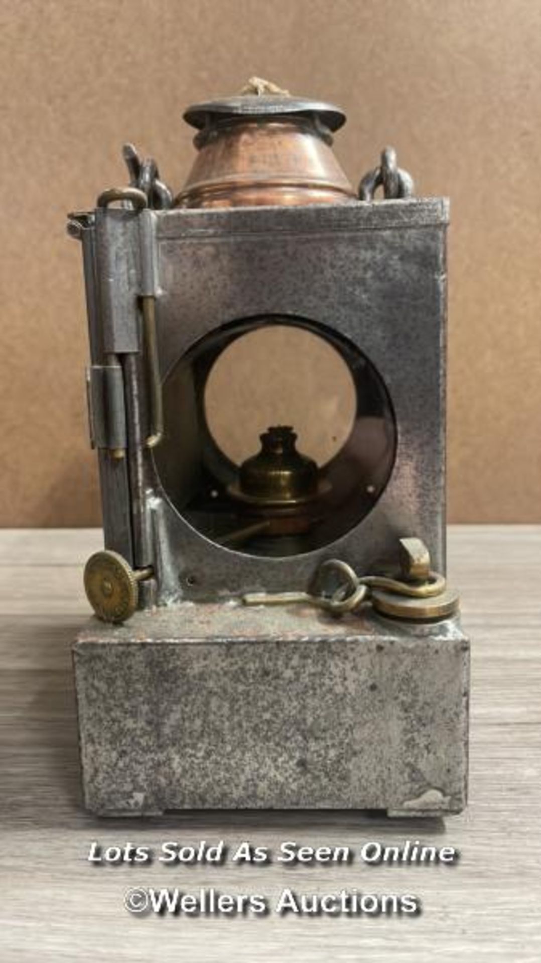 *ALADDINETTE TINPLATE LAMP, THREE FURTHER LAMPS - Image 9 of 20