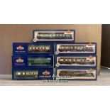 BACHMANN 00 SCALE, SEVEN CARRIAGES, BOXED, SEE PHOTOS FOR DETAILS