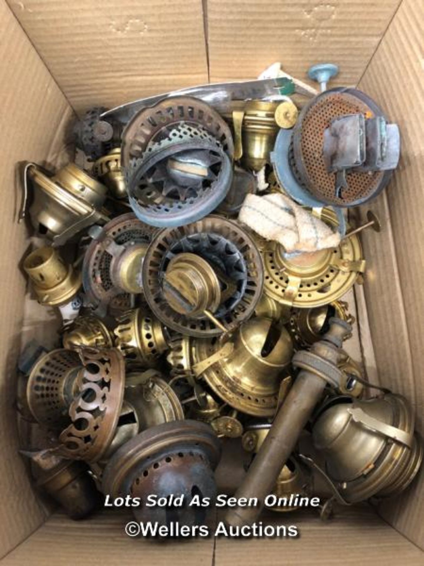 *OIL LAMP PARTS INCLUDING BURNERS AND SHADES - Image 2 of 3
