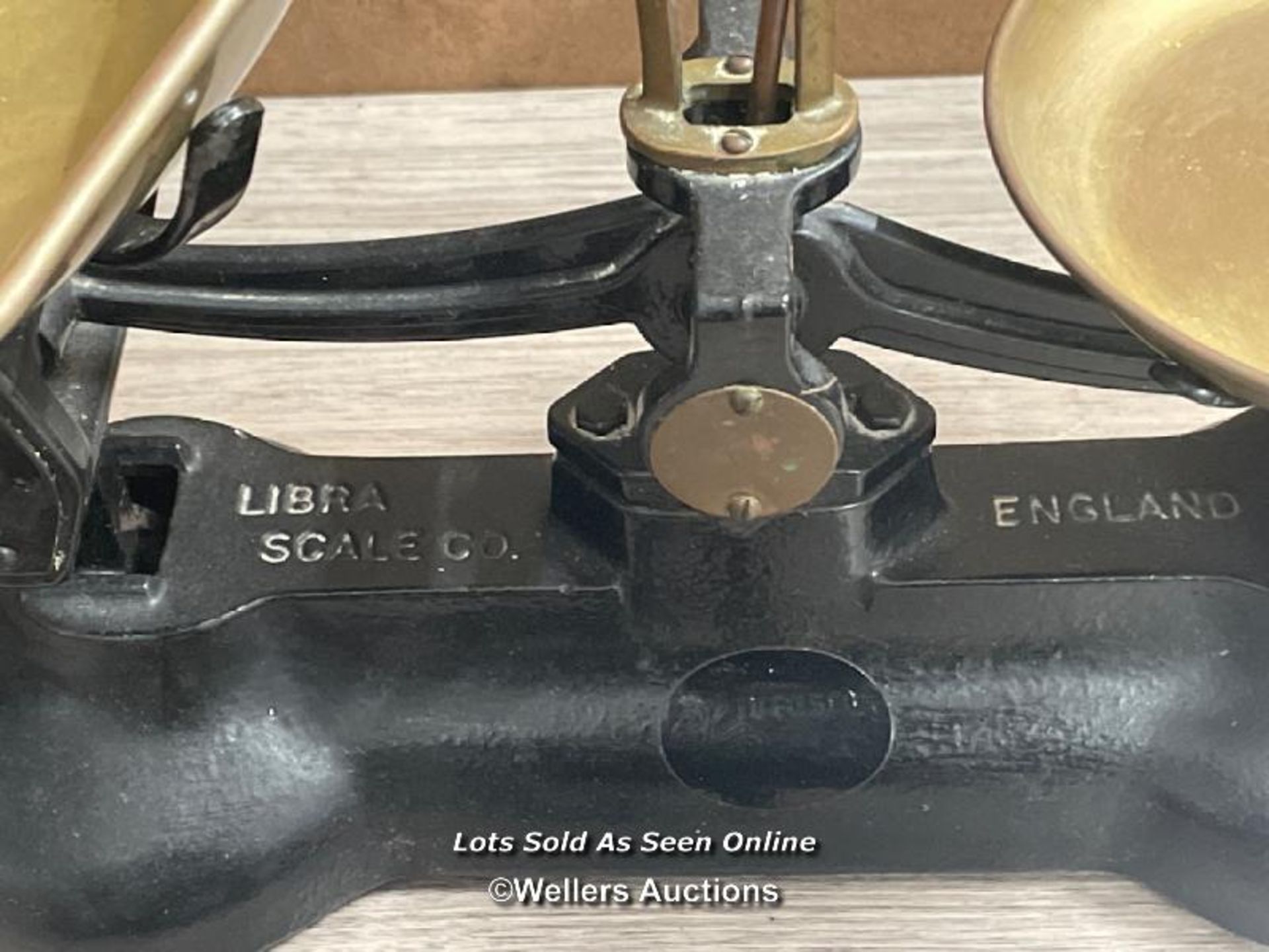 VINTAGE LIBRA SCALES WITH WEIGHTS - Image 2 of 4