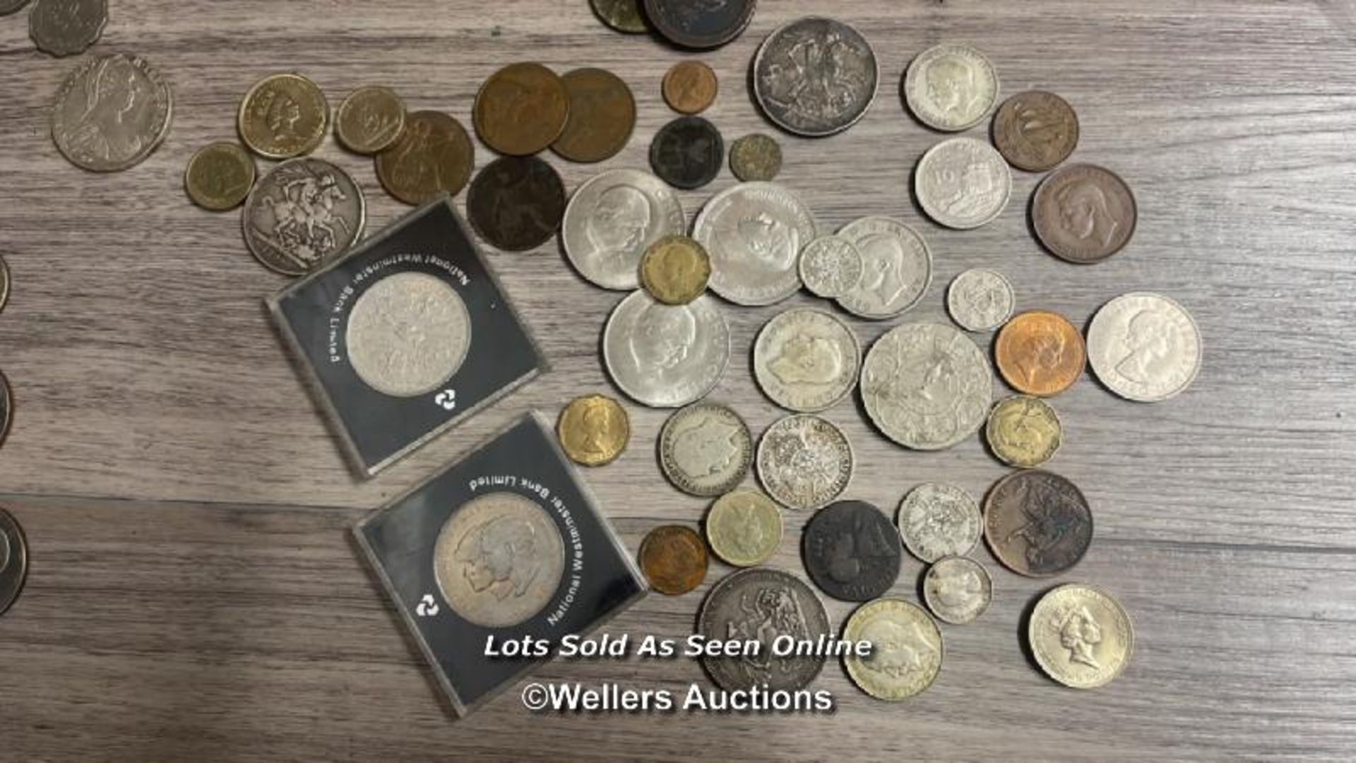 COLLECTION OF 20TH CENTURY WORLDWIDE COINS - Bild 2 aus 21