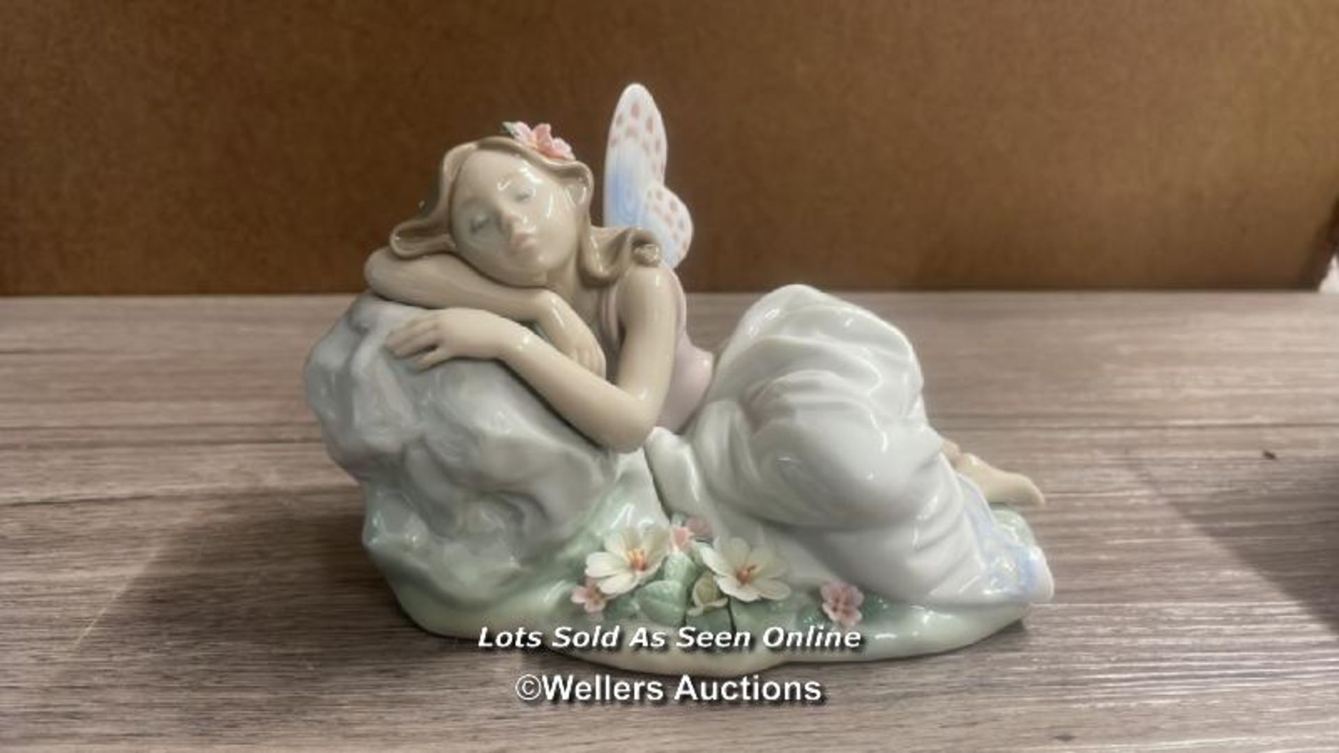LLADRO PRIVILEGE COLLECTION "PRINCESS OF THE FAIRIES" NO. 010.07694, BOXED - Image 2 of 10