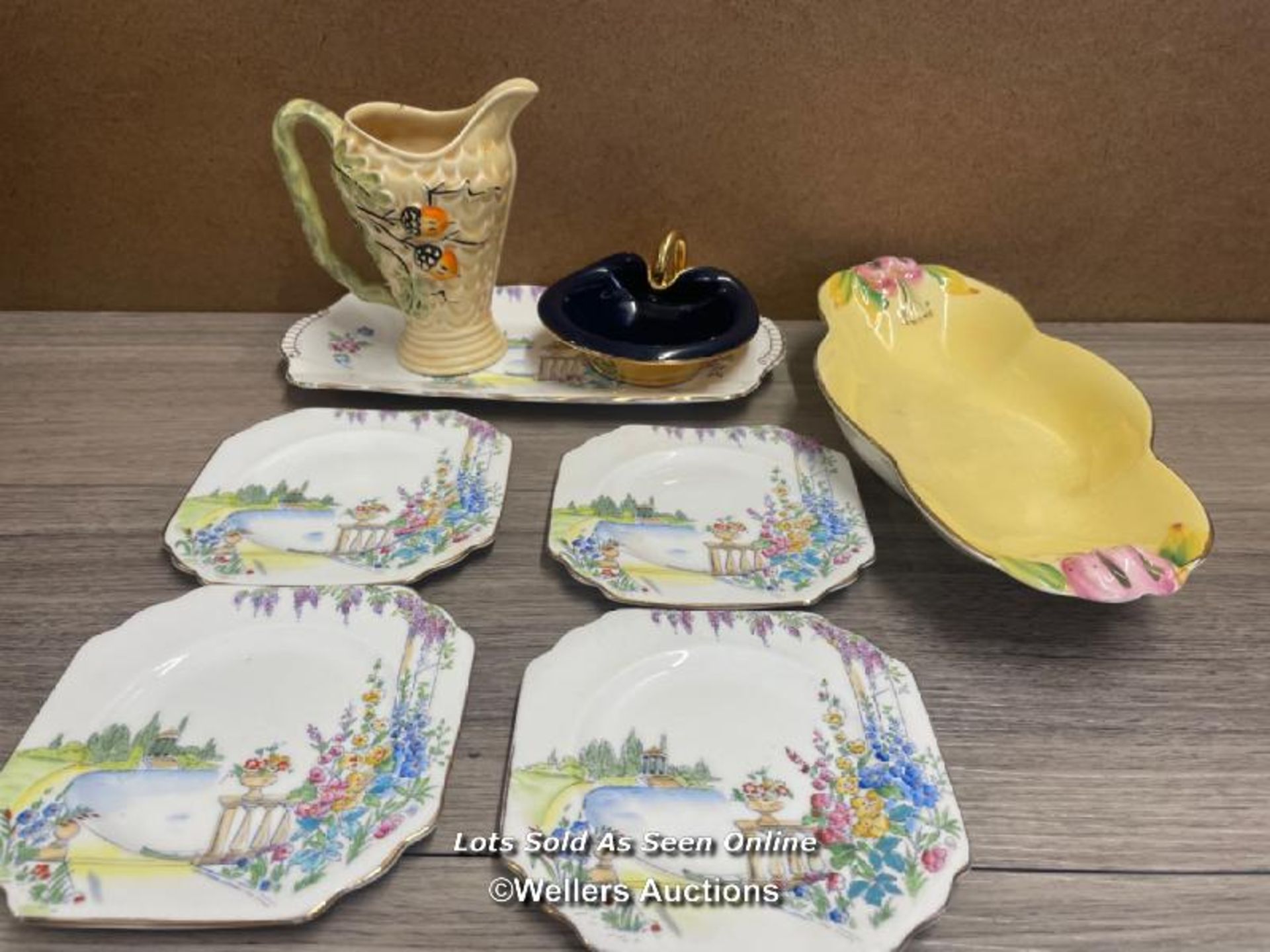 ASSORTED CHINA INCLUDING WADE "ACORN" JUG, ROYAL WINTON DISH, DUTCHESS CHINA PLATES AND SMALL