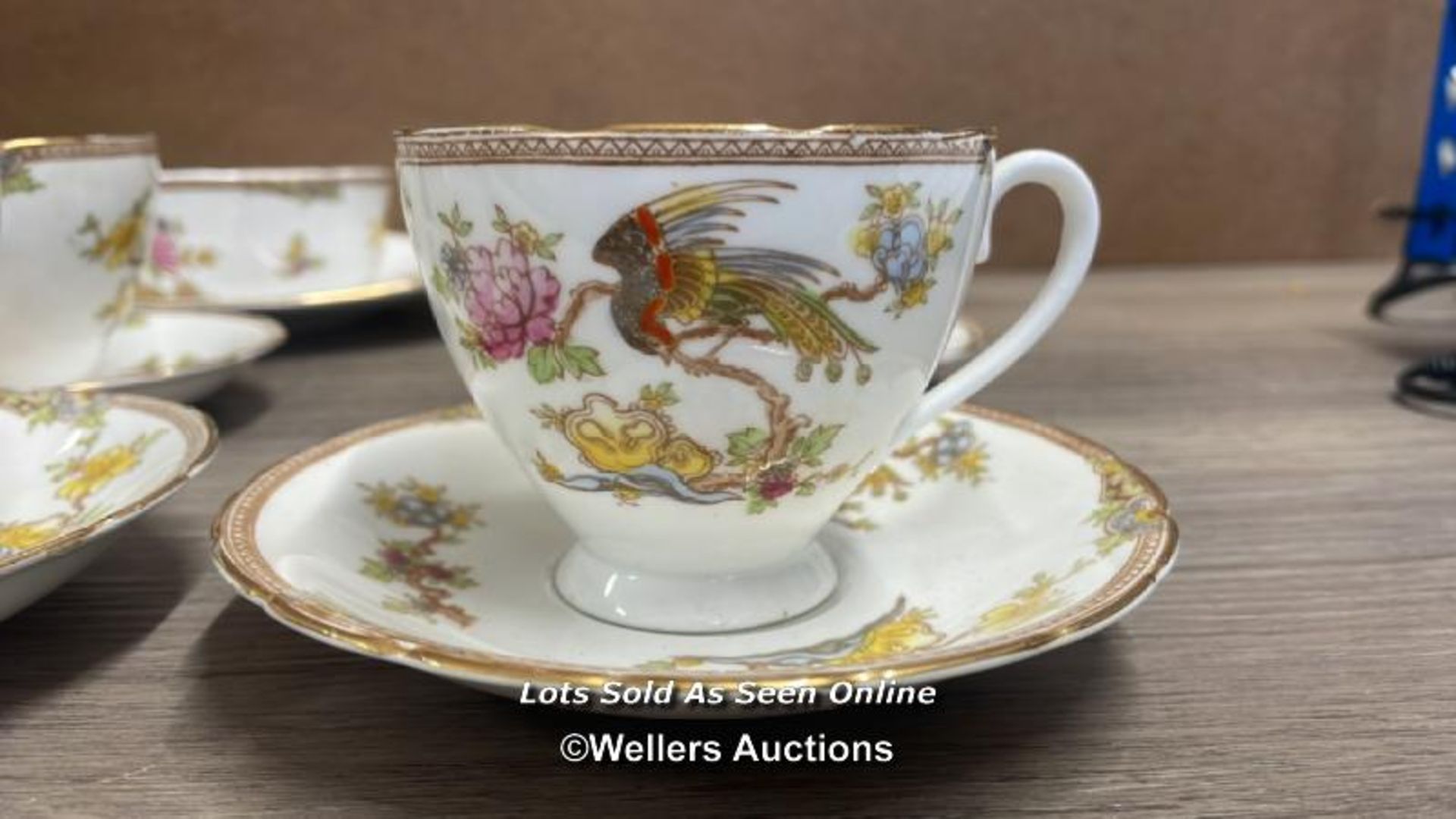 A PART COLLINGWOODS PHEASANT DESIGN BONE CHINA TEA SERVICE OF FOUR CUPS (ONE DAMAGED), FIVE SAUCERS, - Image 2 of 5
