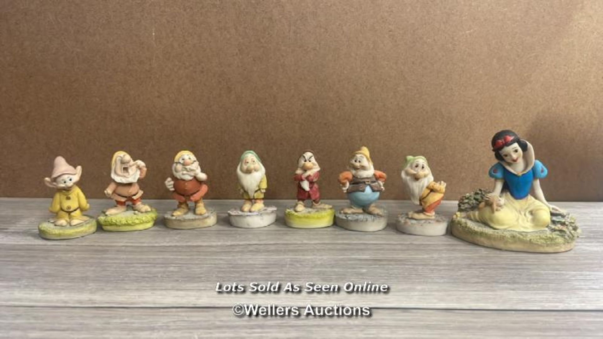 DISNEY SNOW WHITE AND THE SEVEN DWARFS BY ARDEN SCULPTURES