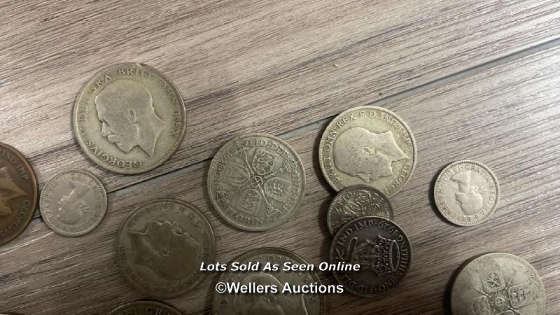 COLLECTION OF 20TH CENTURY WORLDWIDE COINS - Bild 17 aus 21