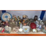 QUANTITY OF ORNAMENTS AND DOLLS