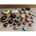 COLLECTION OF PORCELAIN BOXES INCLUDING LIMOGES
