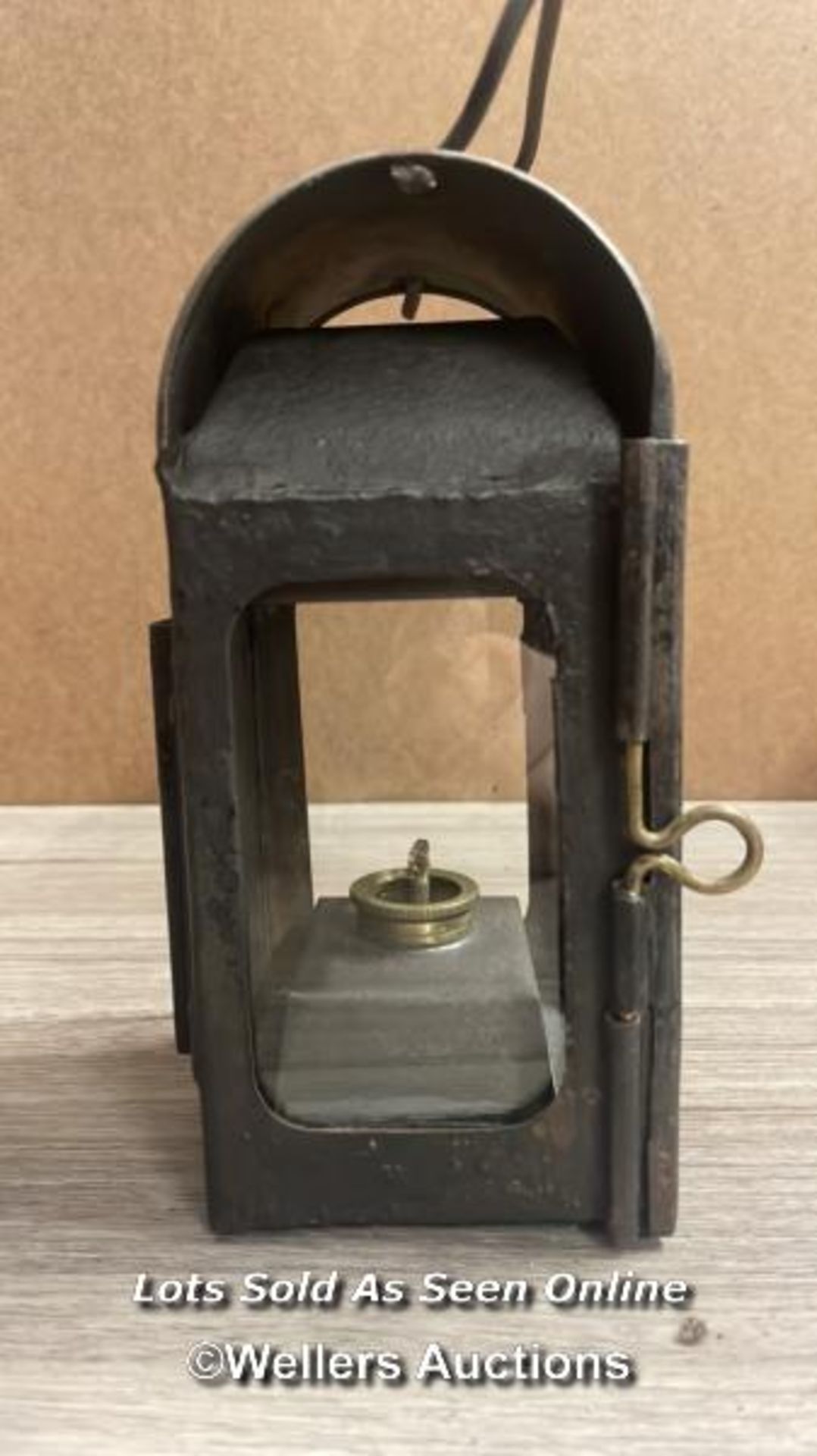 *ALADDINETTE TINPLATE LAMP, THREE FURTHER LAMPS - Image 13 of 20