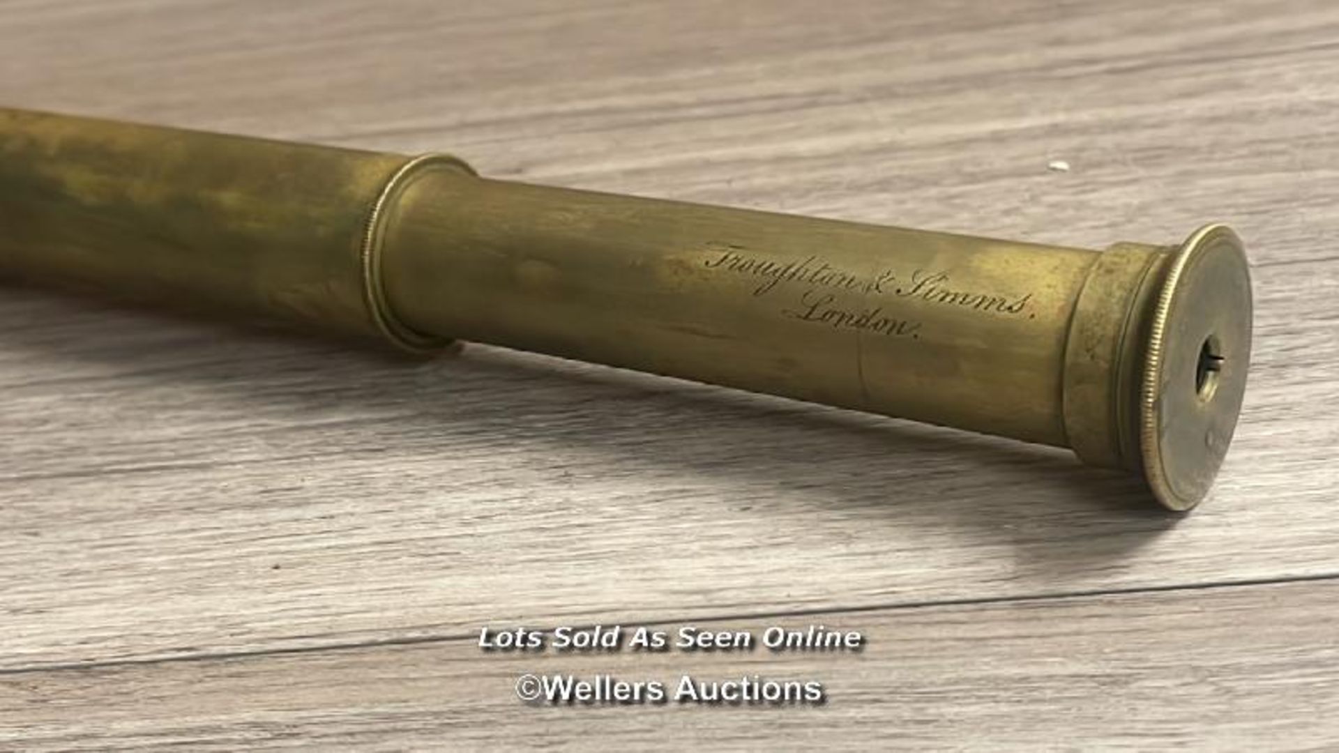 *EARLY VICTORIAN TROUGHTON & SIMMS 4 DRAW BRASS AND MAHOGANY TELESCOPE, 61.5CM LONG (EXTENDED) - Image 3 of 8