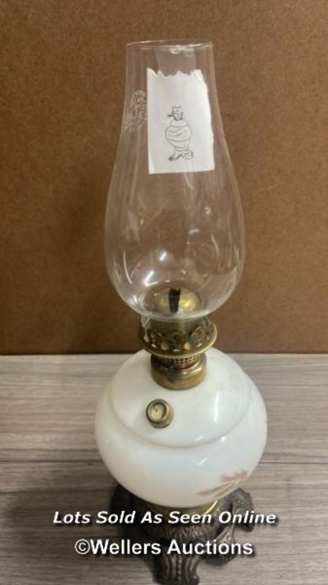 *VICTORIAN OIL LAMP WITH PAINTED GLASS RESERVOIR - Image 5 of 5