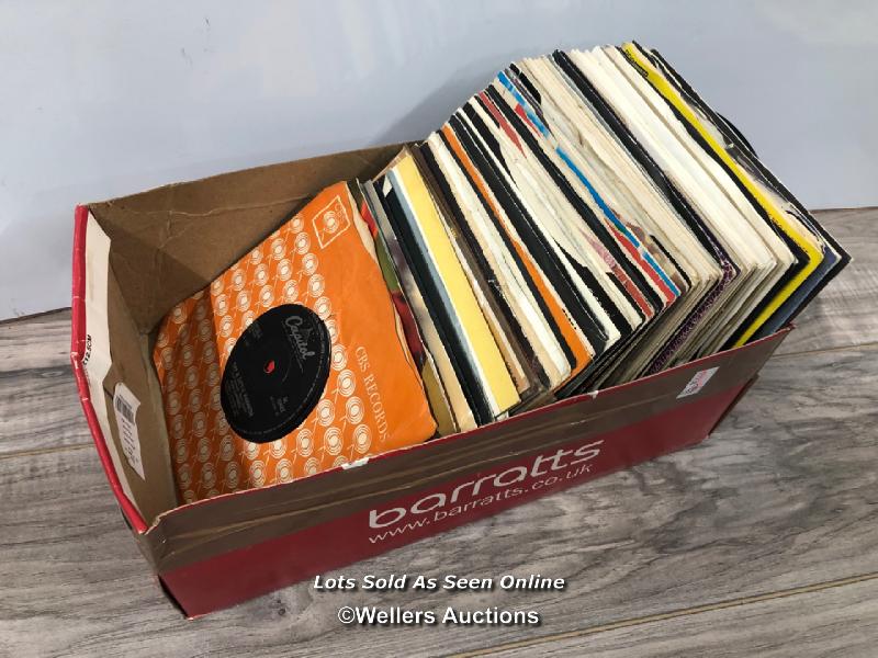 OVER 40 ASSORTED VINYL SINGLES OF MIXED GENRES INCLUDING T-REX, MADNESS, UFO AND PRINCE