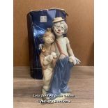LLADRO " PALS FOREVER" NO.07686, BOXED