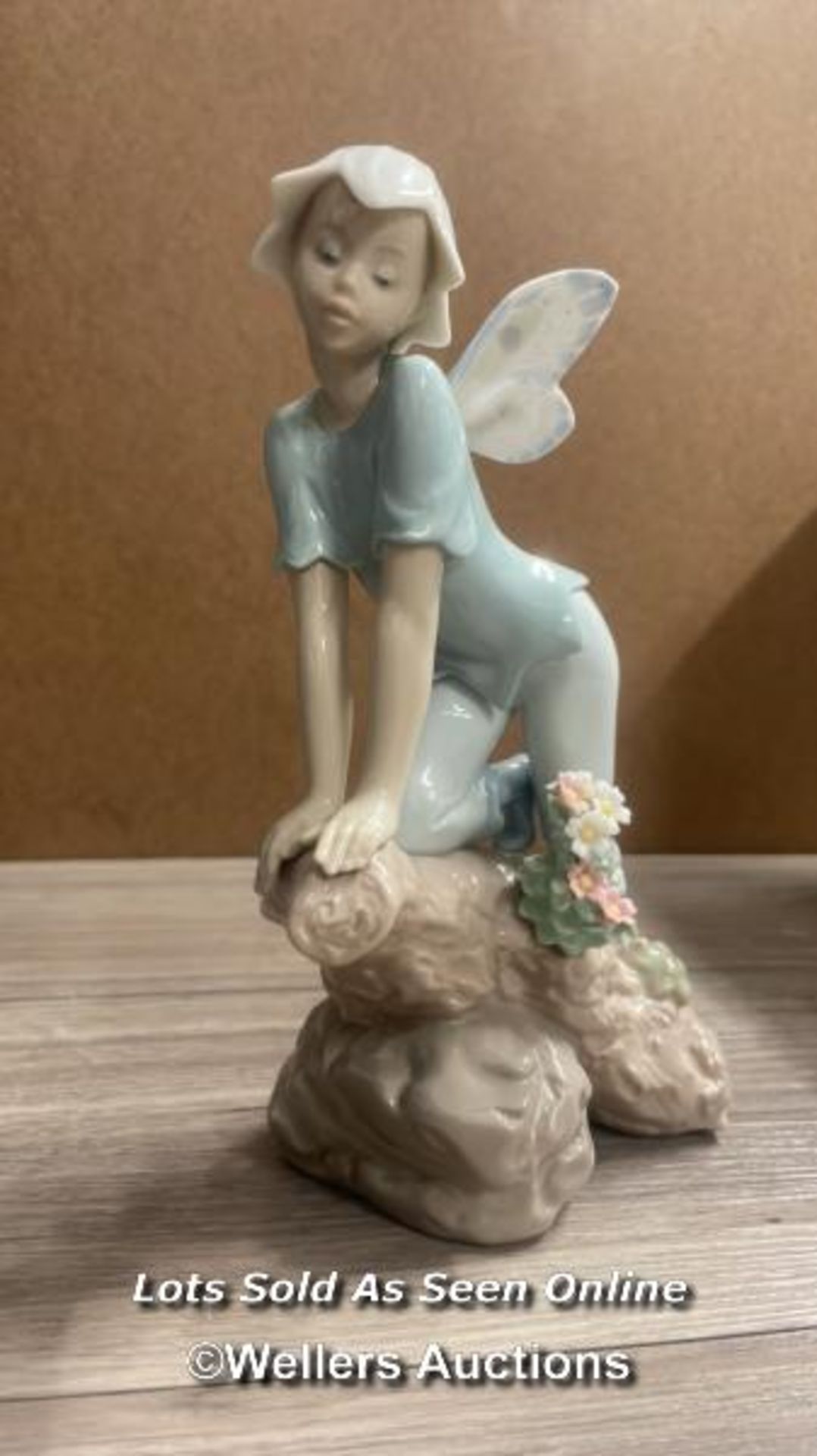 LLADRO PRIVILEGE COLLECTION "PRINCE OF THE ELVES" NO.07690, BOXED - Image 4 of 9