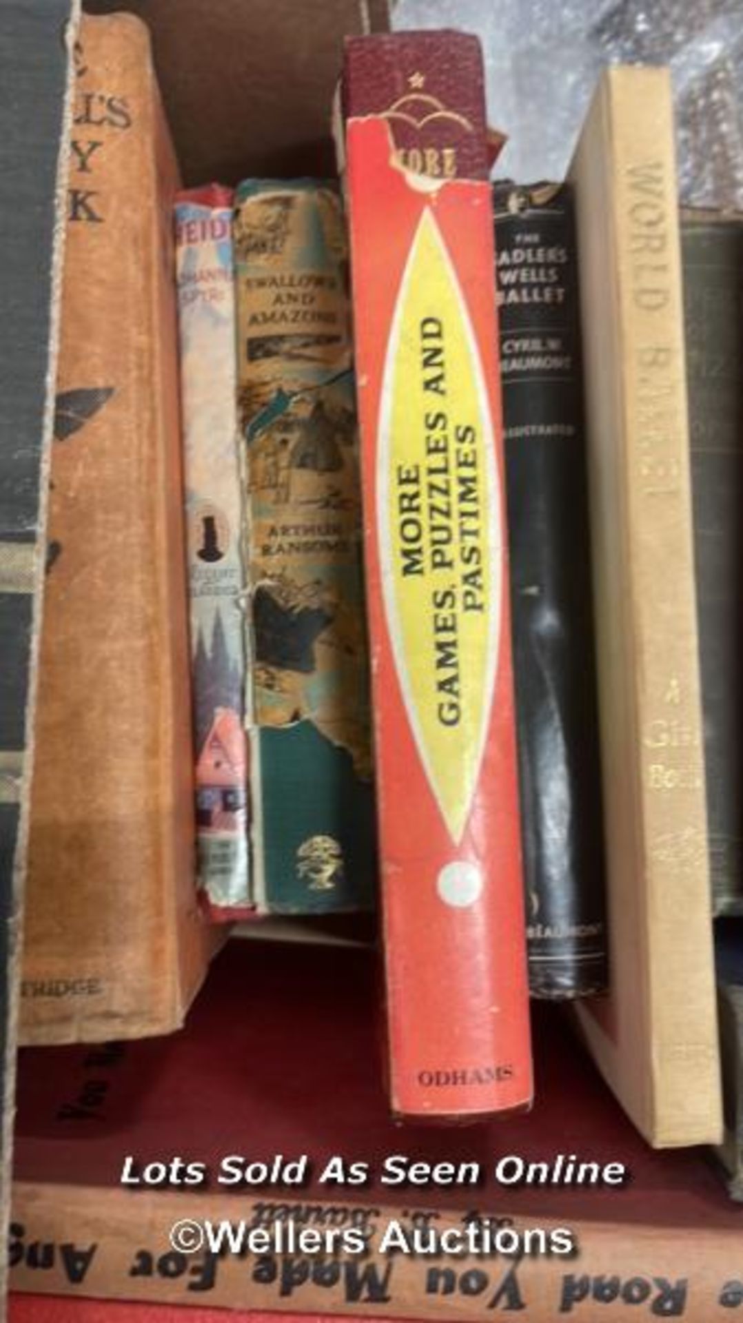 BOX OF ASSORTED OLD BOOKS INCLUDING CHILDREN'S BOOKS AND LORNA DOONE - Image 4 of 5