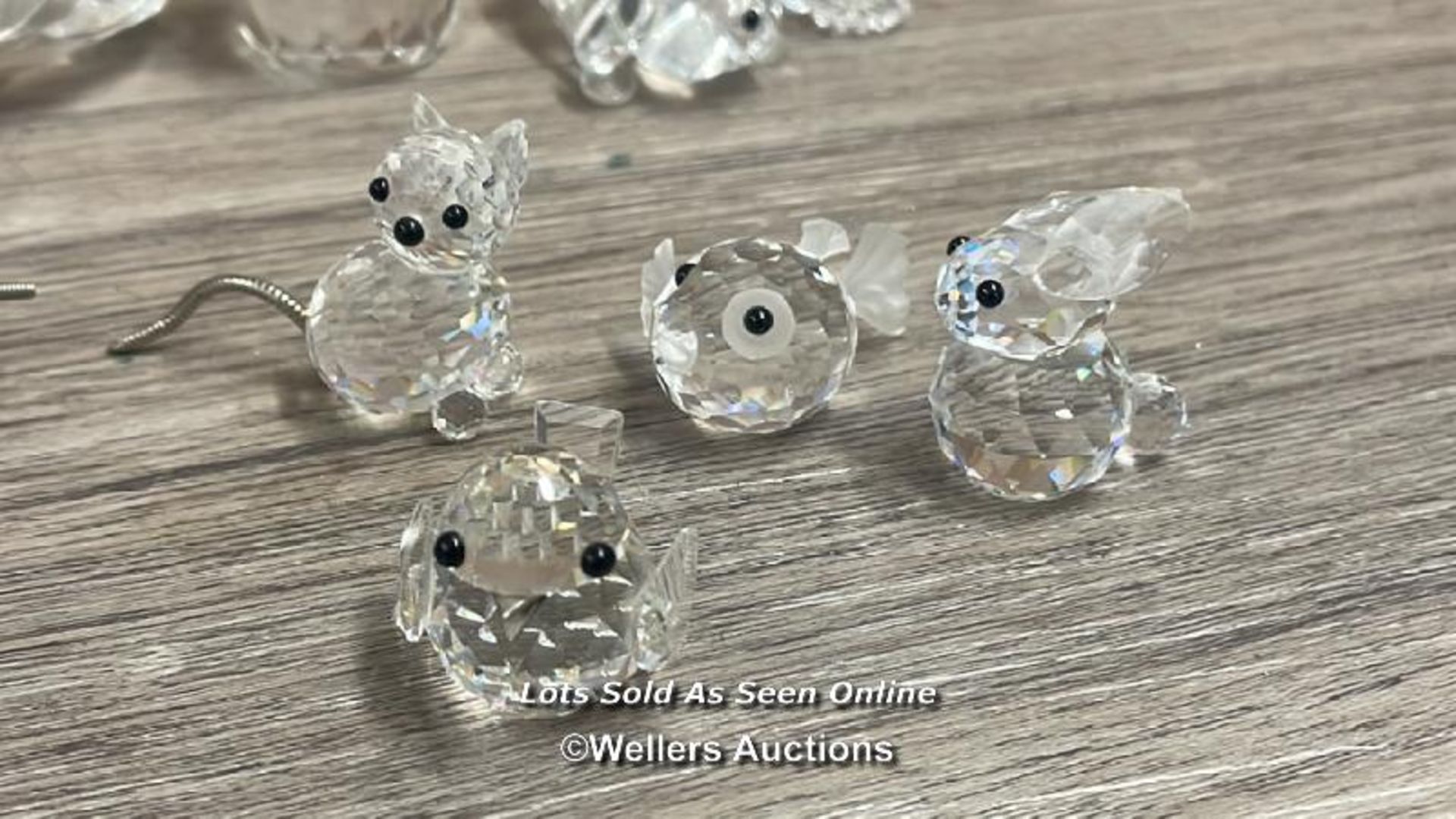 NINE CHRISTAL ANIMALS MARKED SWAROVSKY WITH SIX MORE UNMARKED AND SMALL CHRYSTAL BALL (16) - Image 3 of 6