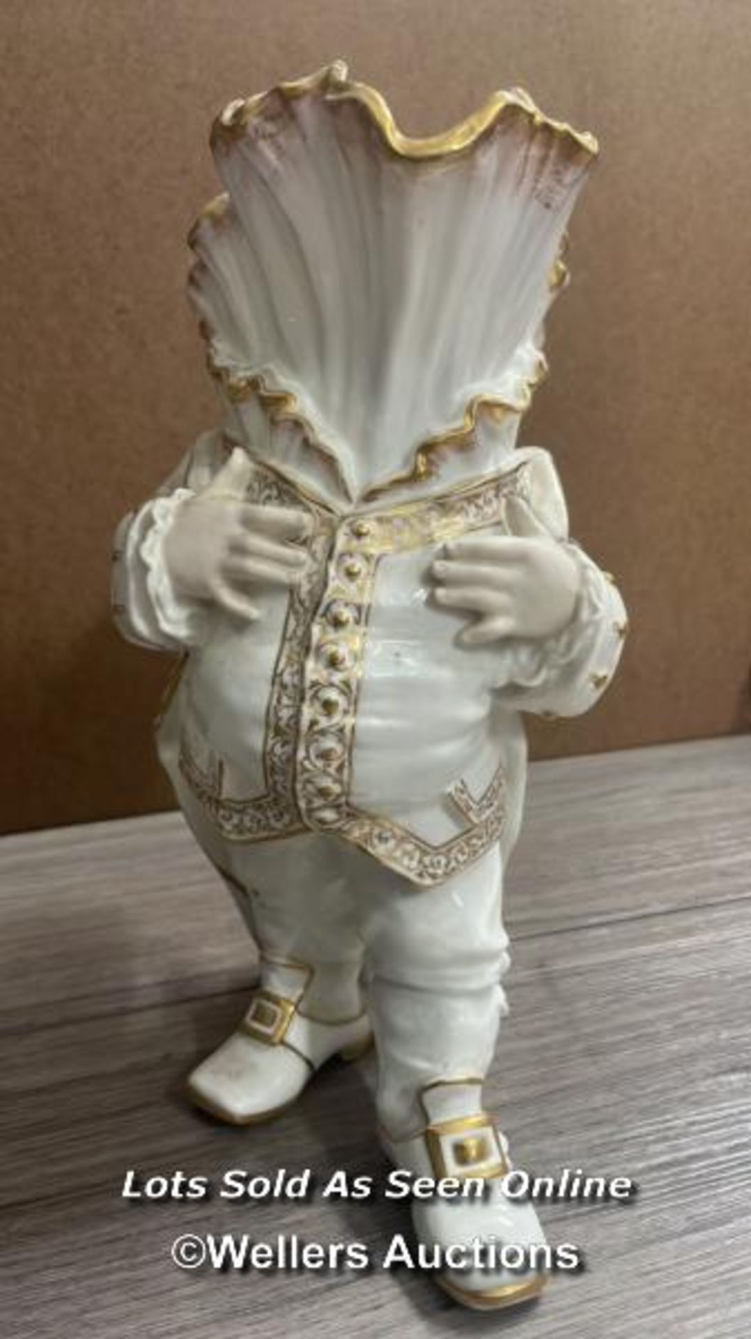 VICTORIAN GILT HEIGHTENED CHARACTER JUG MODELLED AS A PORTLY MAN WITH FRILLED SHIRT; BLUE GLAZE - Image 6 of 9