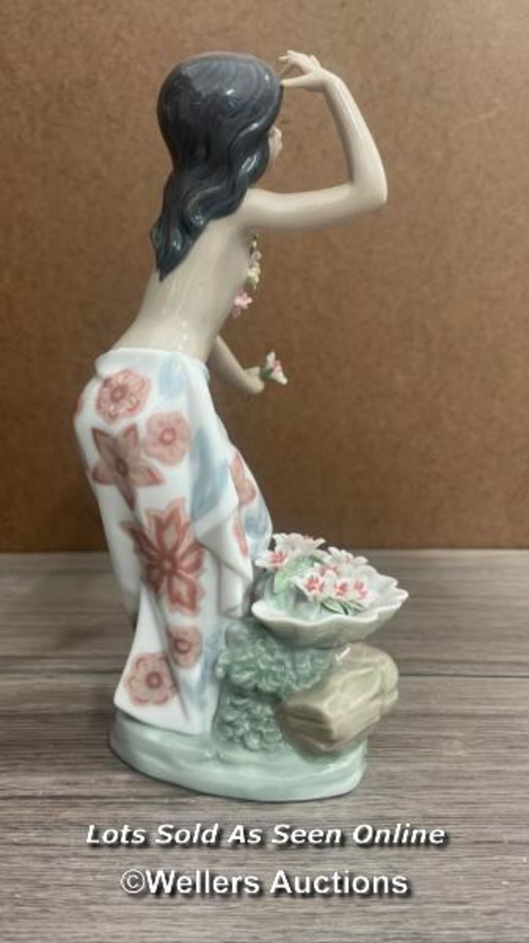 LLADRO "ALOHA" NO.01478, BOXED - Bild 6 aus 9