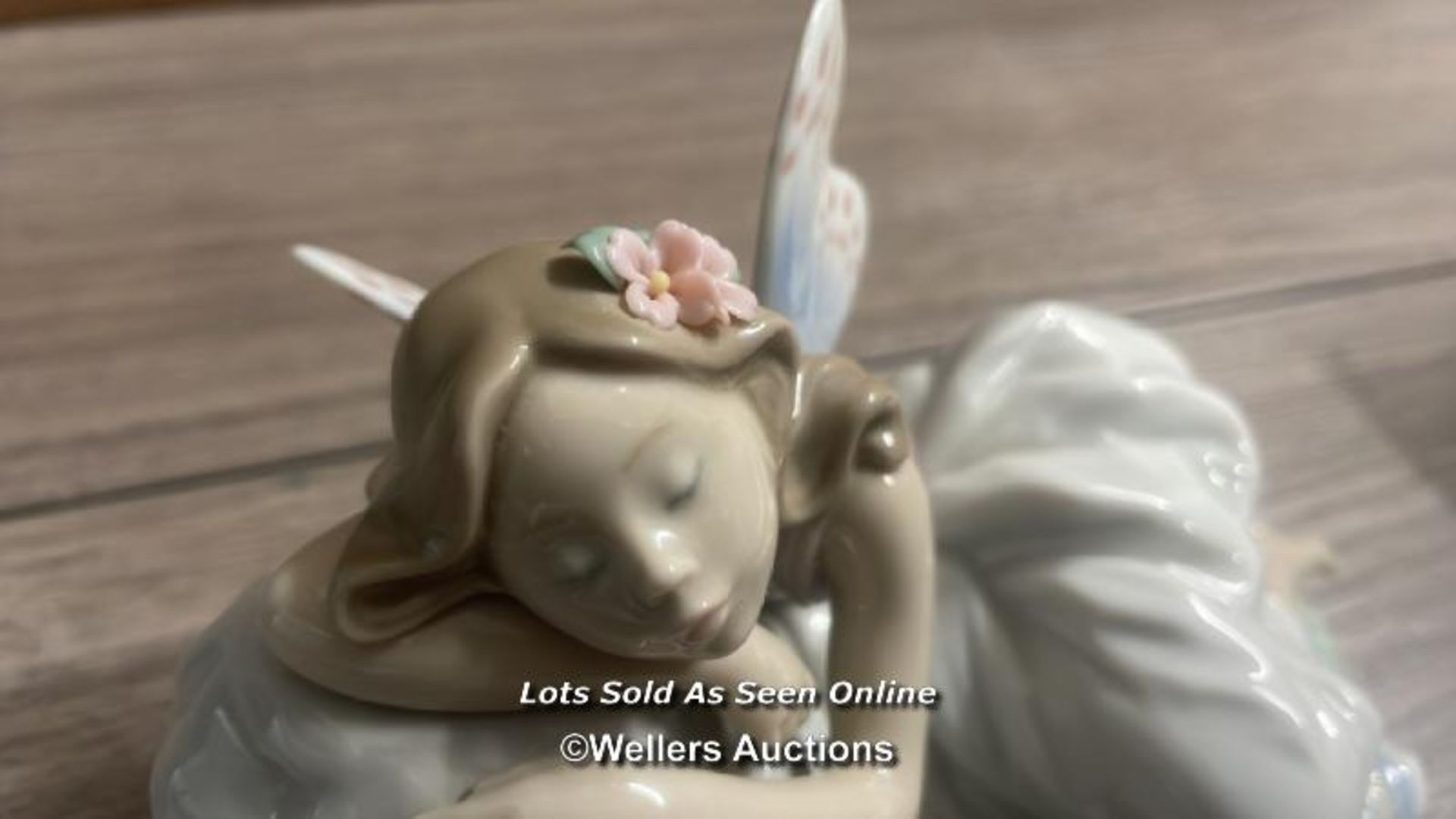 LLADRO PRIVILEGE COLLECTION "PRINCESS OF THE FAIRIES" NO. 010.07694, BOXED - Image 4 of 10