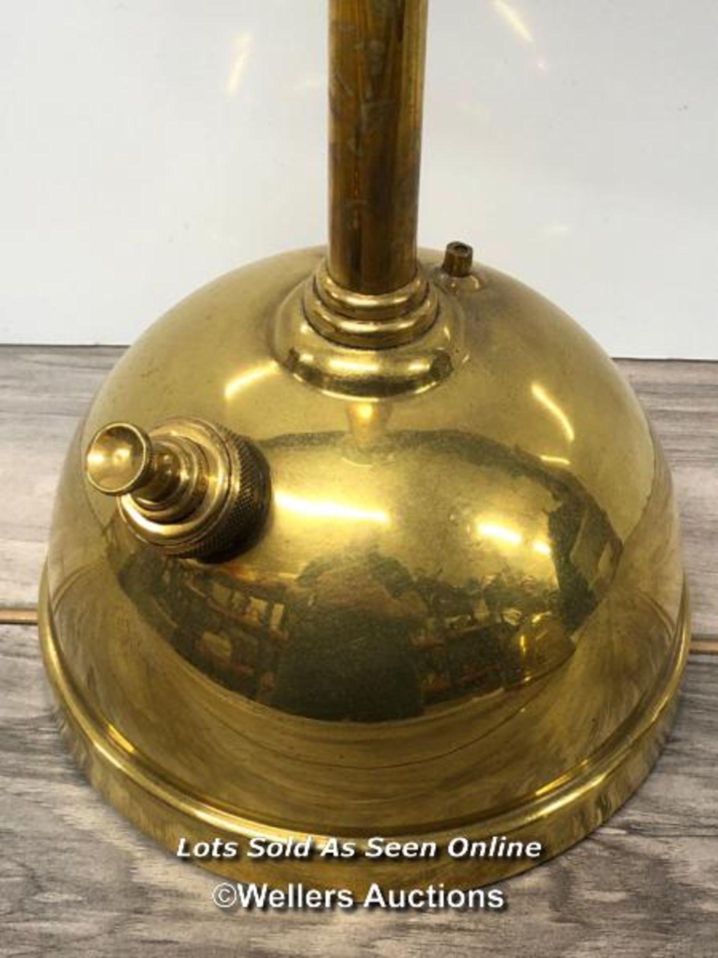 *BRASS TILLEY LAMP, TABLE MODEL - Image 3 of 3