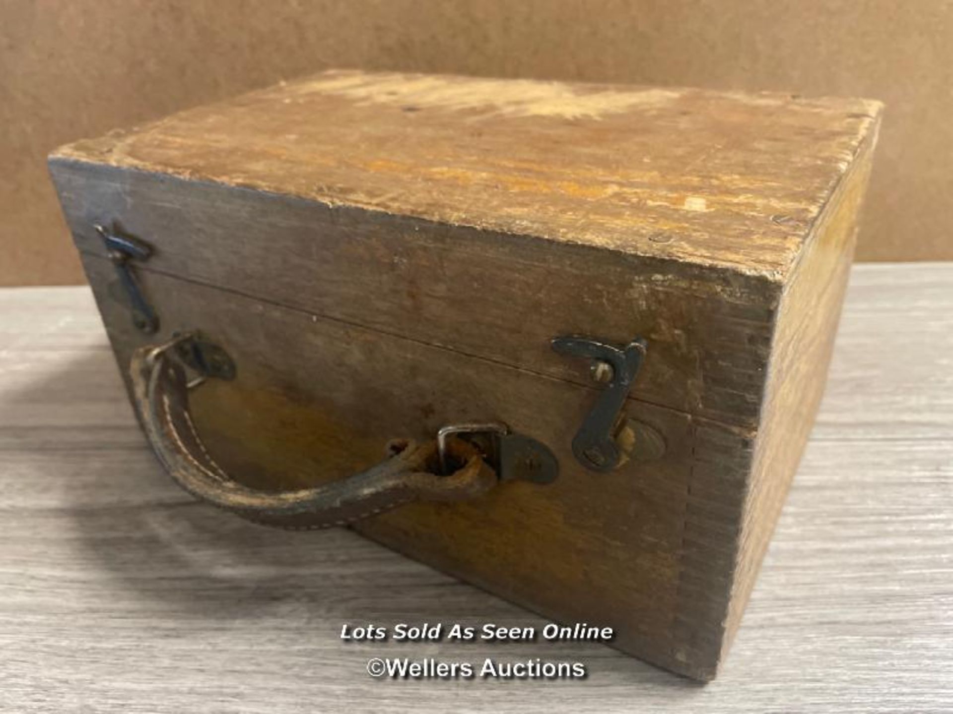 STANLEY OF LONDON THEODOLITE IN ORIGINAL BOX NO. 631036 - Image 8 of 8