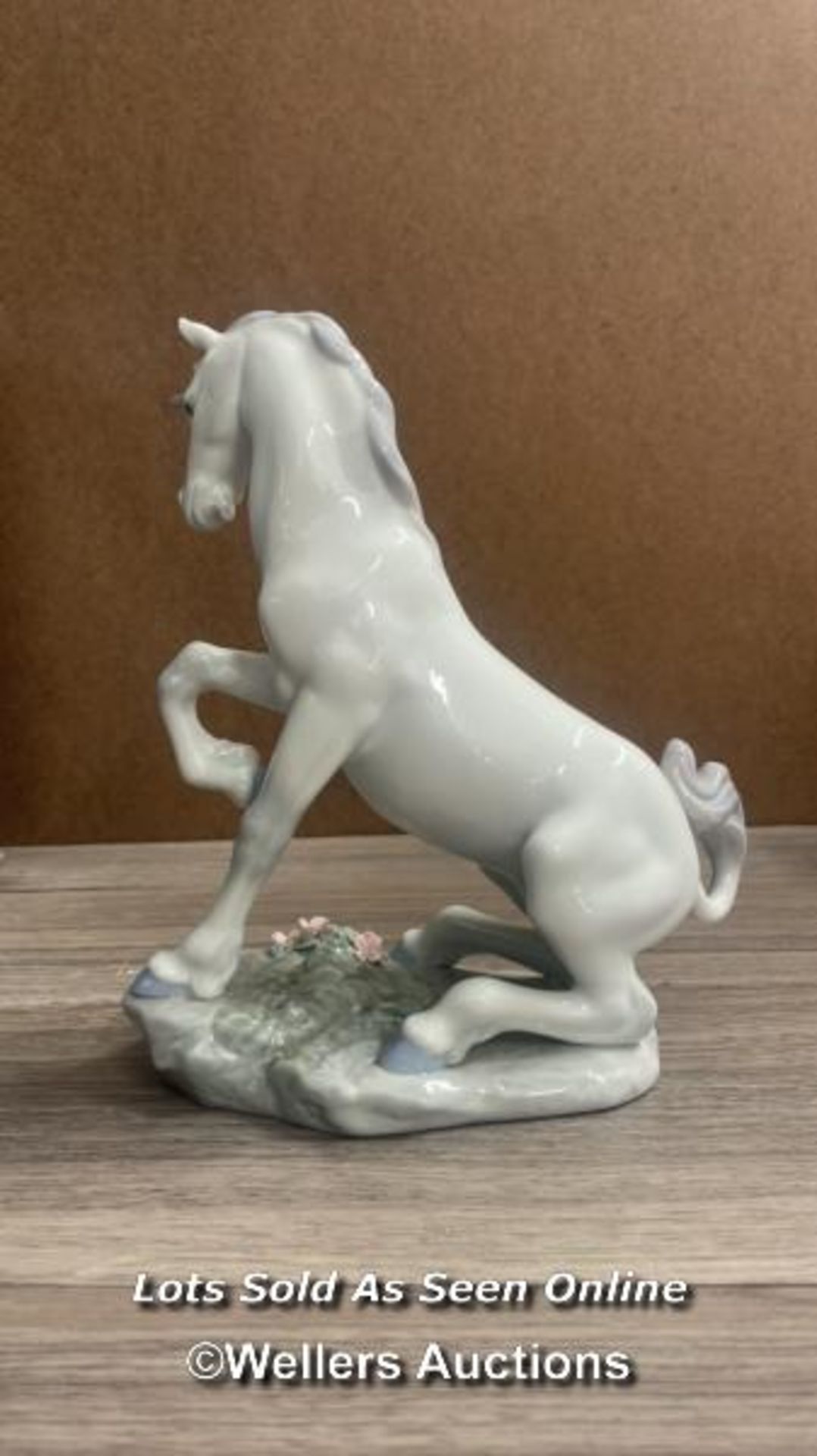 LLADRO PRIVILAGE COLLECTION "MAGICAL UNICORN" NO. 01007697, BOXED - Image 4 of 8