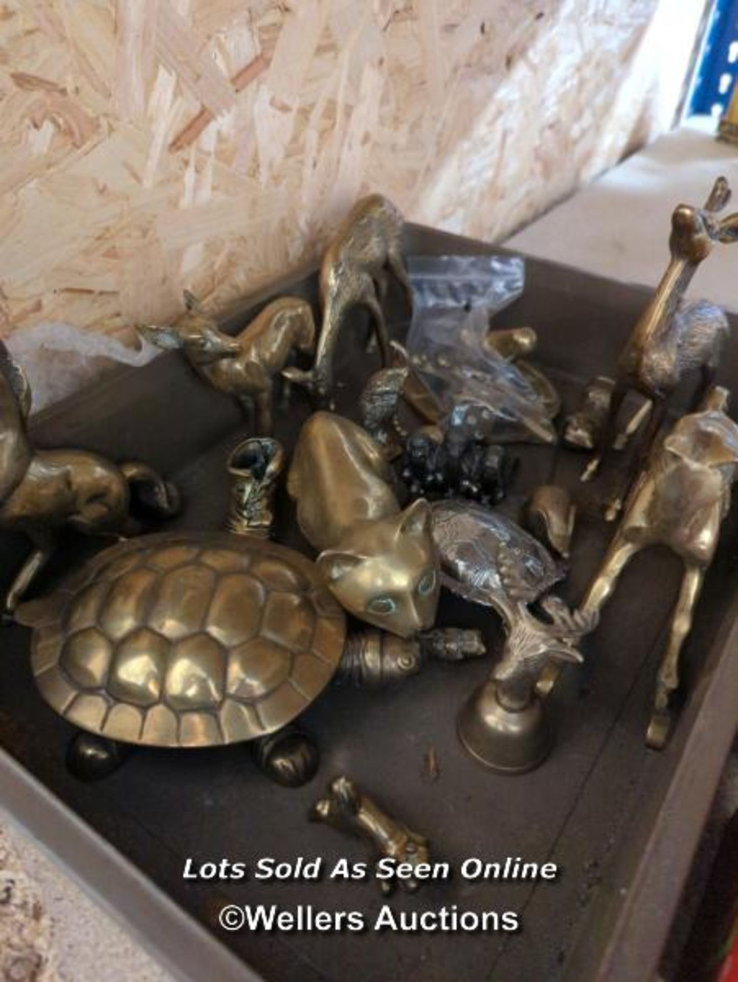 *QUANTITY OF VARIOUS BRASS ANIMALS INCLUDING DEERS, TURTLES, ETC. / ALL LOTS ARE LOCATED AT - Image 2 of 2