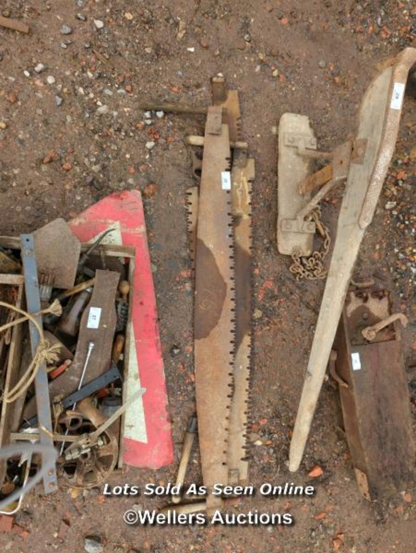 *COLLECTION OF TOOLS / ALL LOTS ARE LOCATED AT AUTHENTIC RECLAMATION TN5 7EF - Image 3 of 3