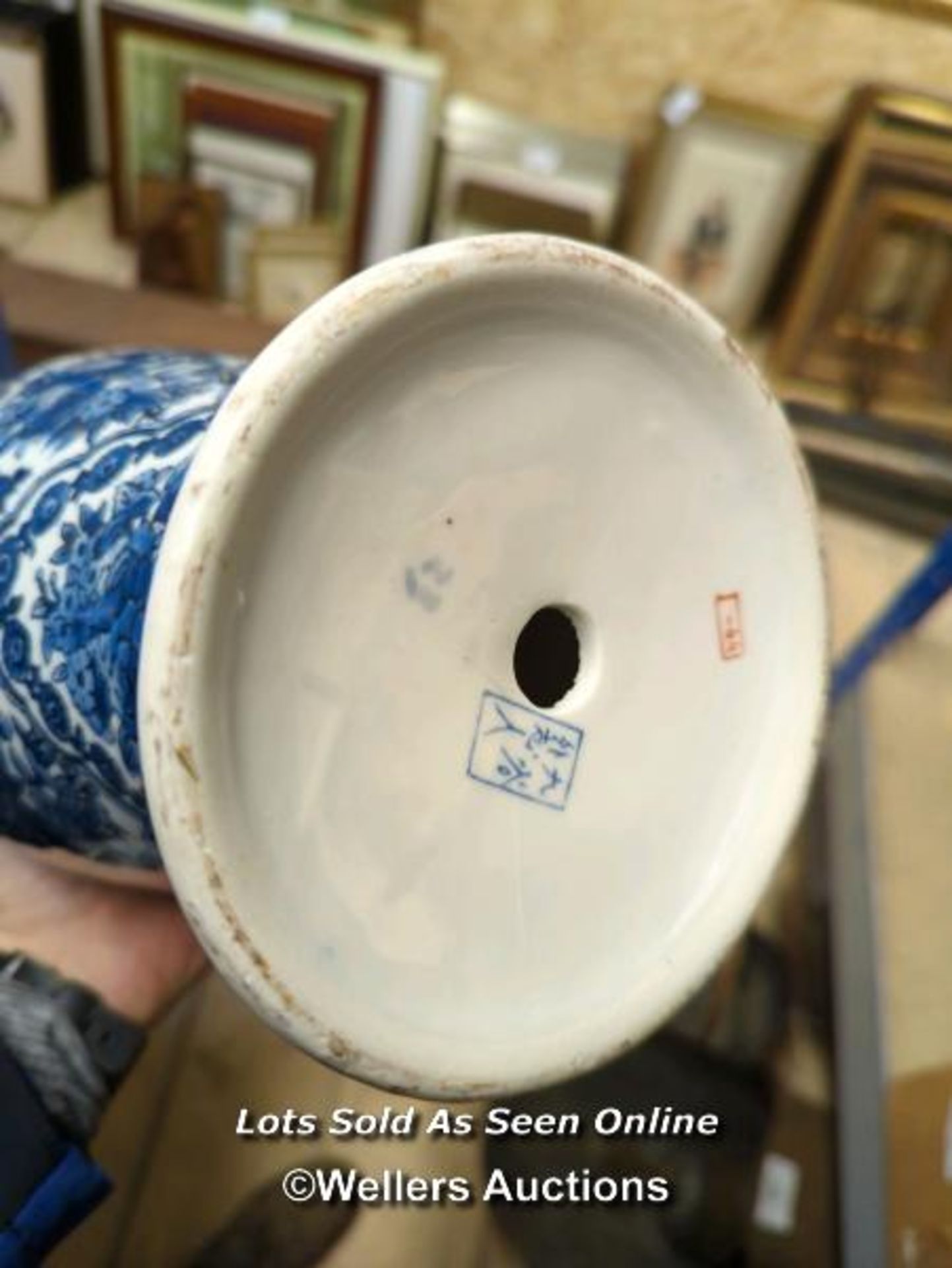 *CHINA LAMP BASE WITH BLUE FLORAL DECORATION / ALL LOTS ARE LOCATED AT AUTHENTIC RECLAMATION TN5 - Image 3 of 3