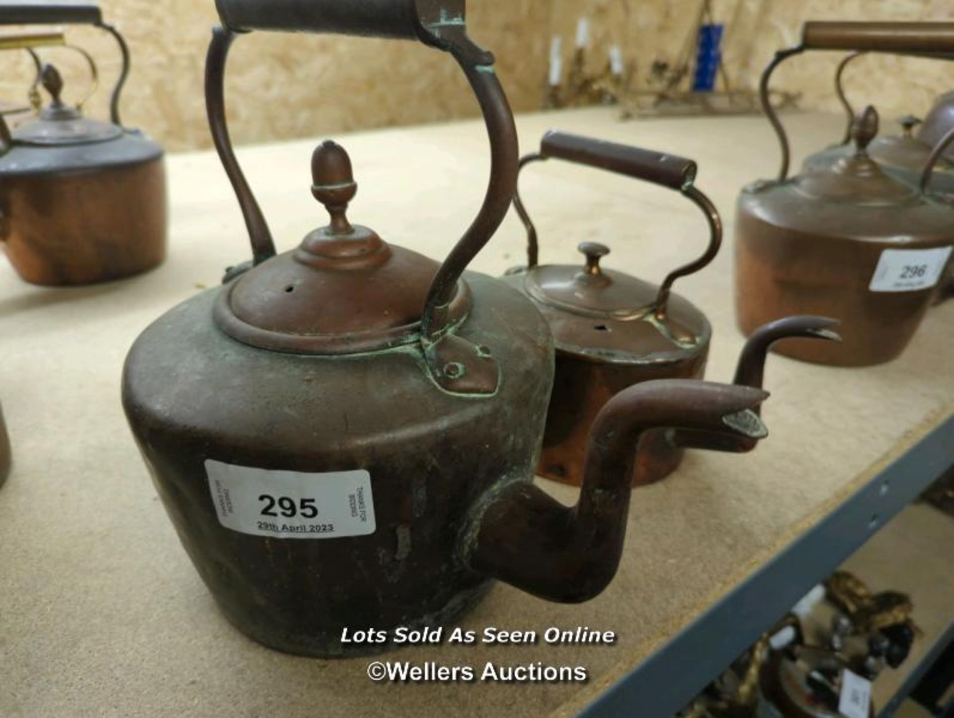 *TWO COPPER KETTLES / ALL LOTS ARE LOCATED AT AUTHENTIC RECLAMATION TN5 7EF - Bild 2 aus 2