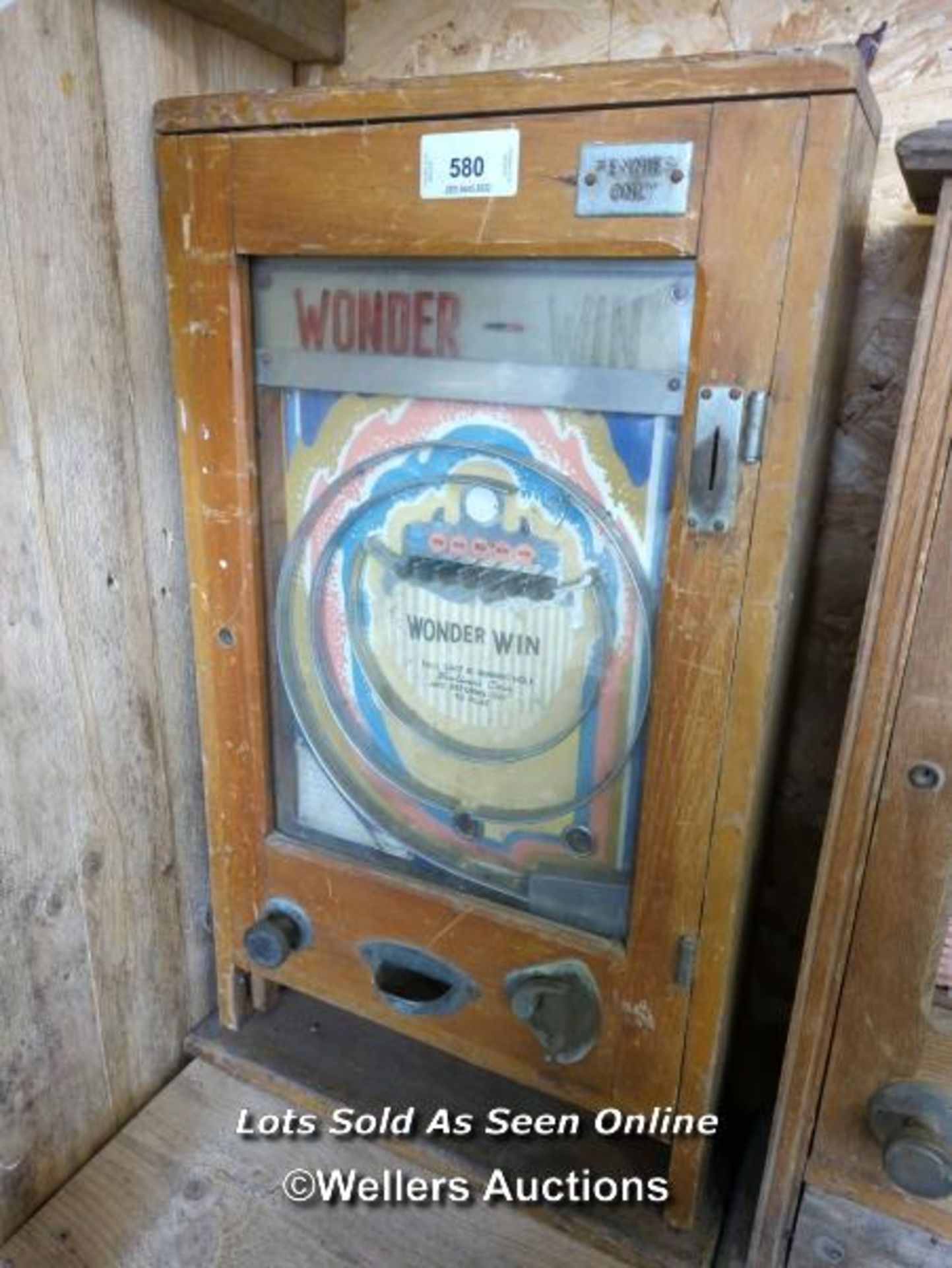 *VINTAGE FUN FAIR WONDERS 'WIN' SLOT MACHINE / ALL LOTS ARE LOCATED AT AUTHENTIC RECLAMATION TN5