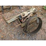 *COLLECTION OF TOOLS / ALL LOTS ARE LOCATED AT AUTHENTIC RECLAMATION TN5 7EF
