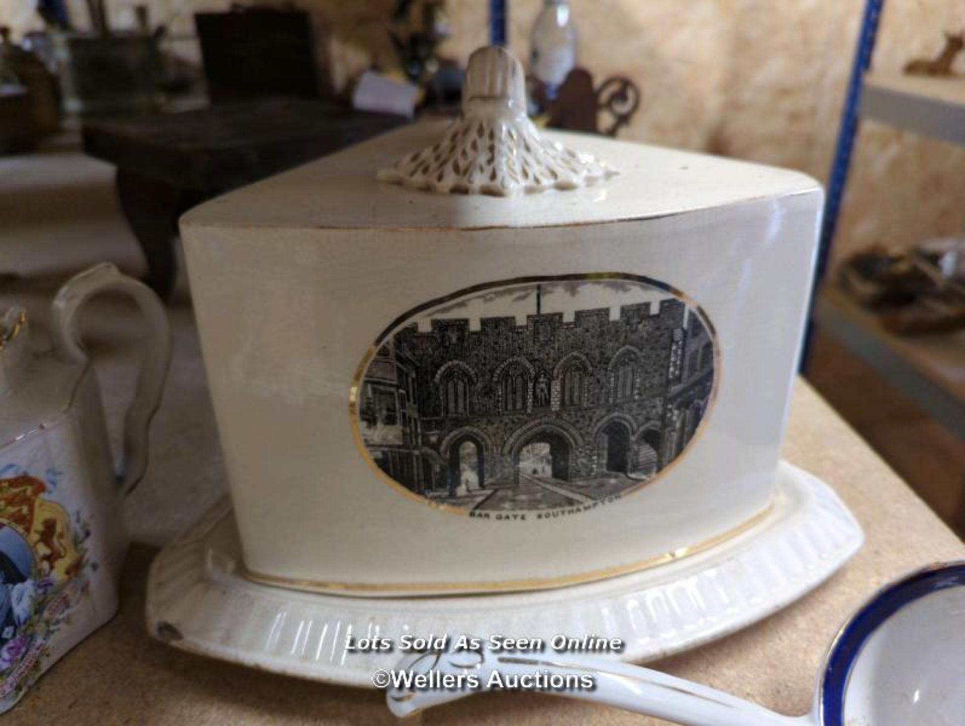 *DECORATIVE PORCELAIN TRIANGULAR CHEESE CLOCHE DEPICTING SCENES FROM SOUTHAMTON, TOGETHER WITH A - Image 3 of 4