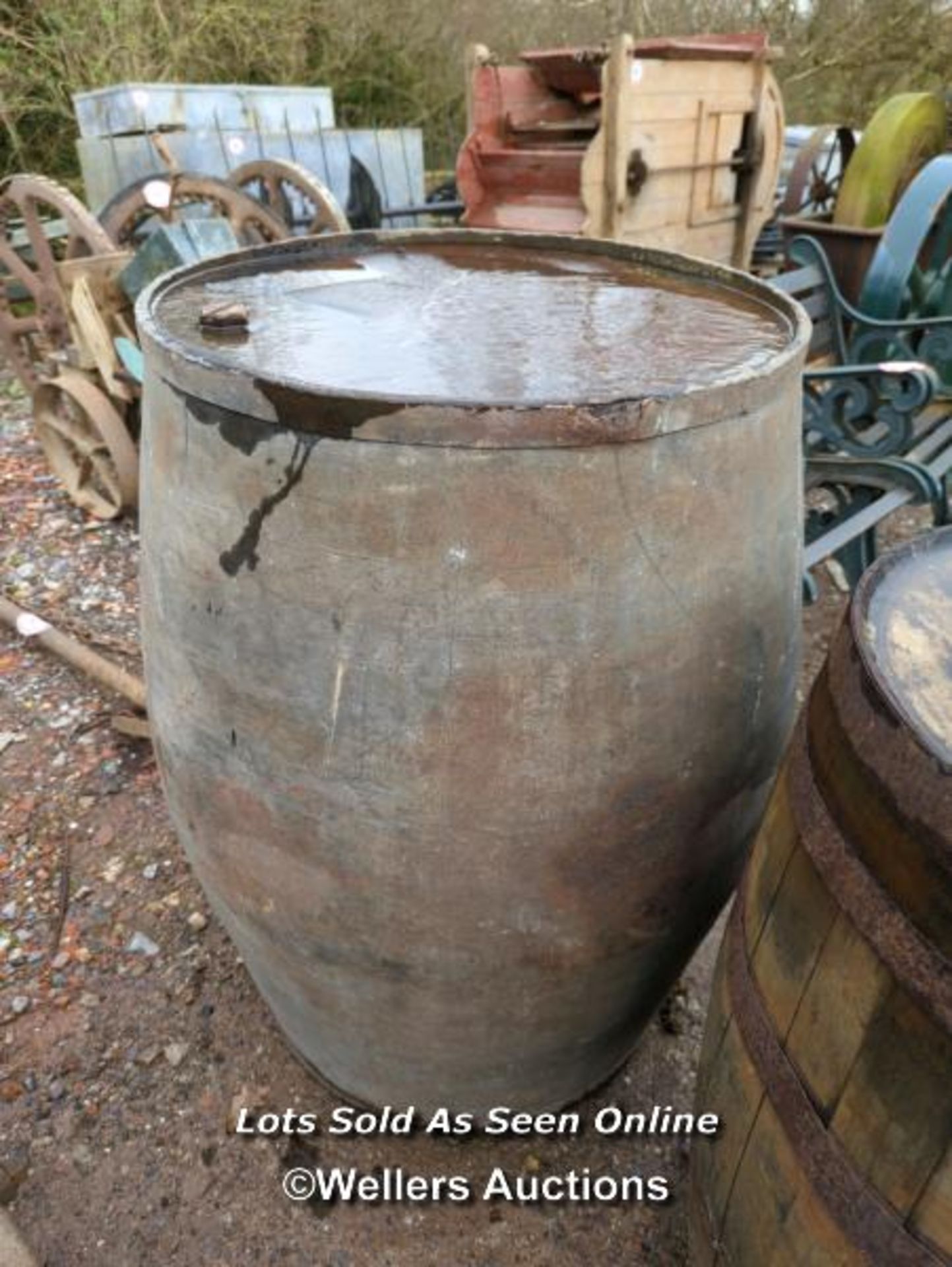 *LARGE GALVANISED BARREL / ALL LOTS ARE LOCATED AT AUTHENTIC RECLAMATION TN5 7EF - Image 4 of 4
