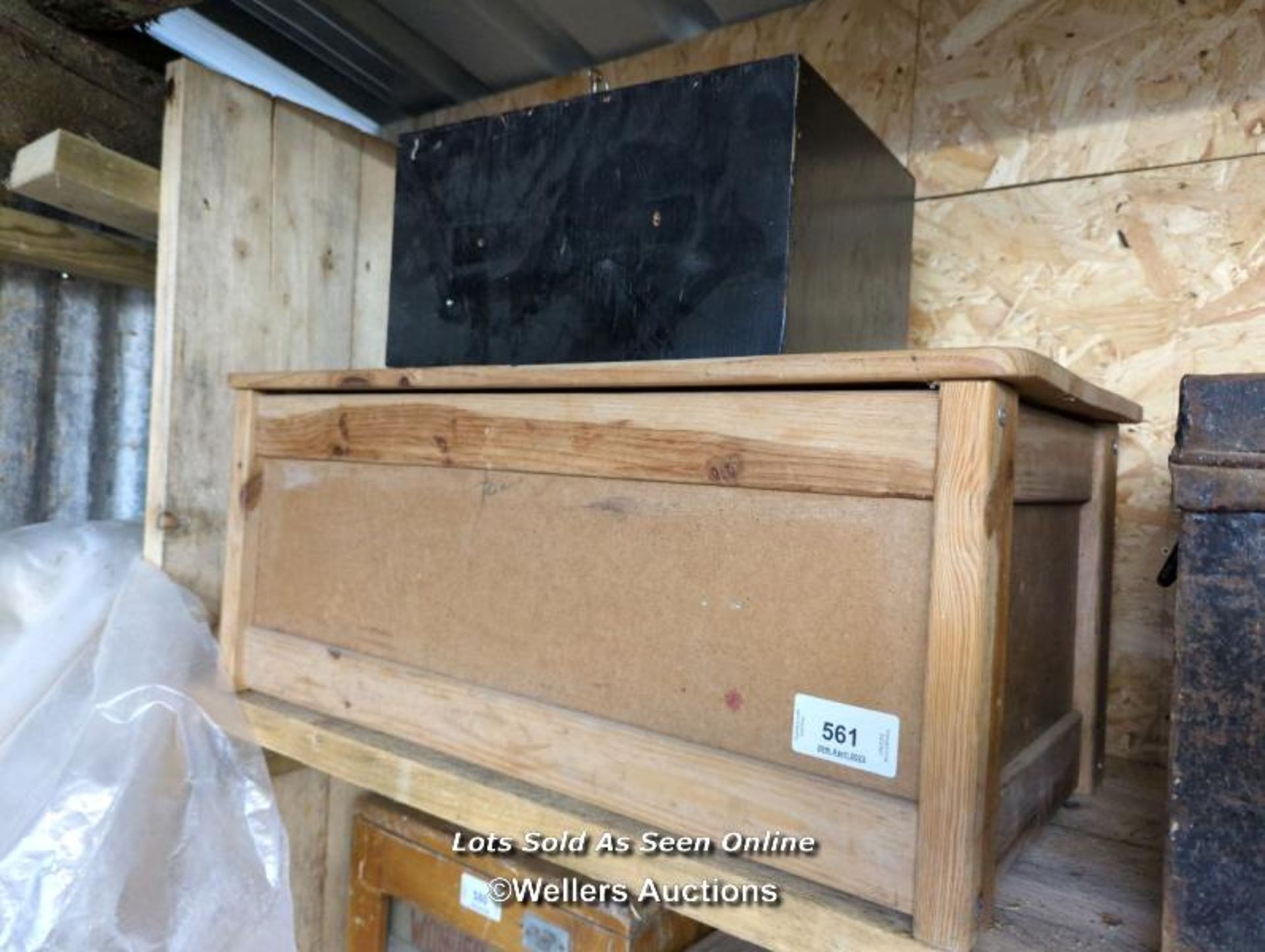 *PINE BLANKET BOX WITH STORAGE CUPBOARD AND DRAWERS, 12 HIGH X 29 LONG X 15 DEEP / ALL LOTS ARE - Image 4 of 4